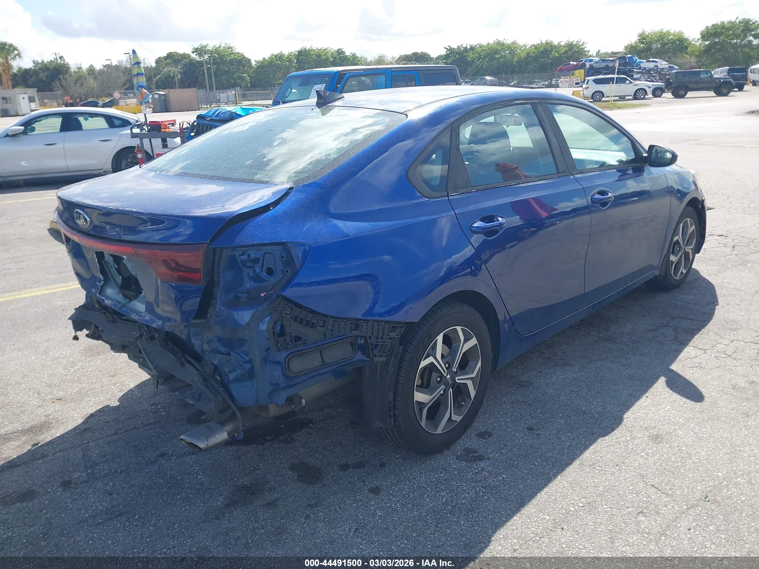 KIA FORTE image 4