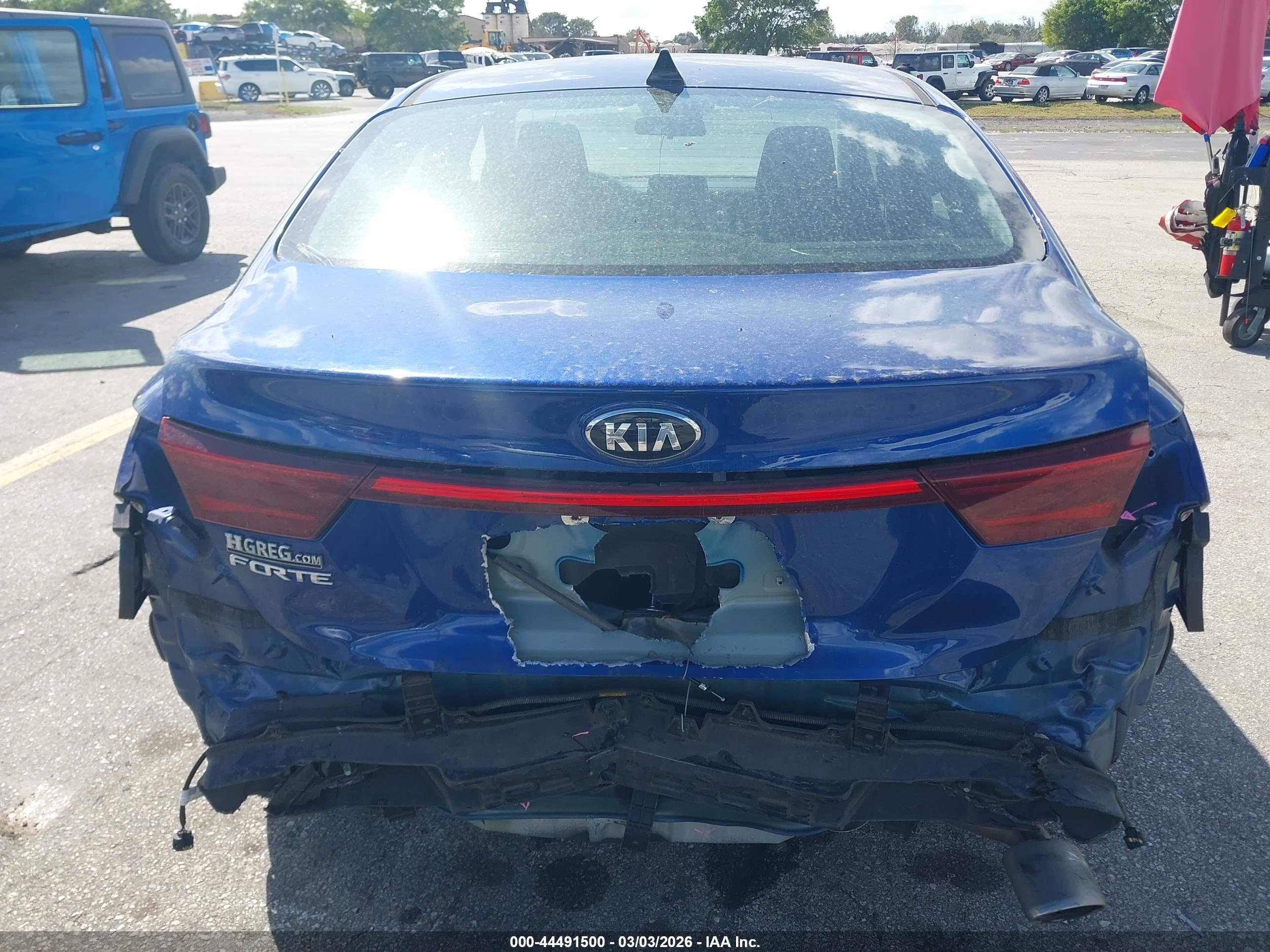 KIA FORTE image 6