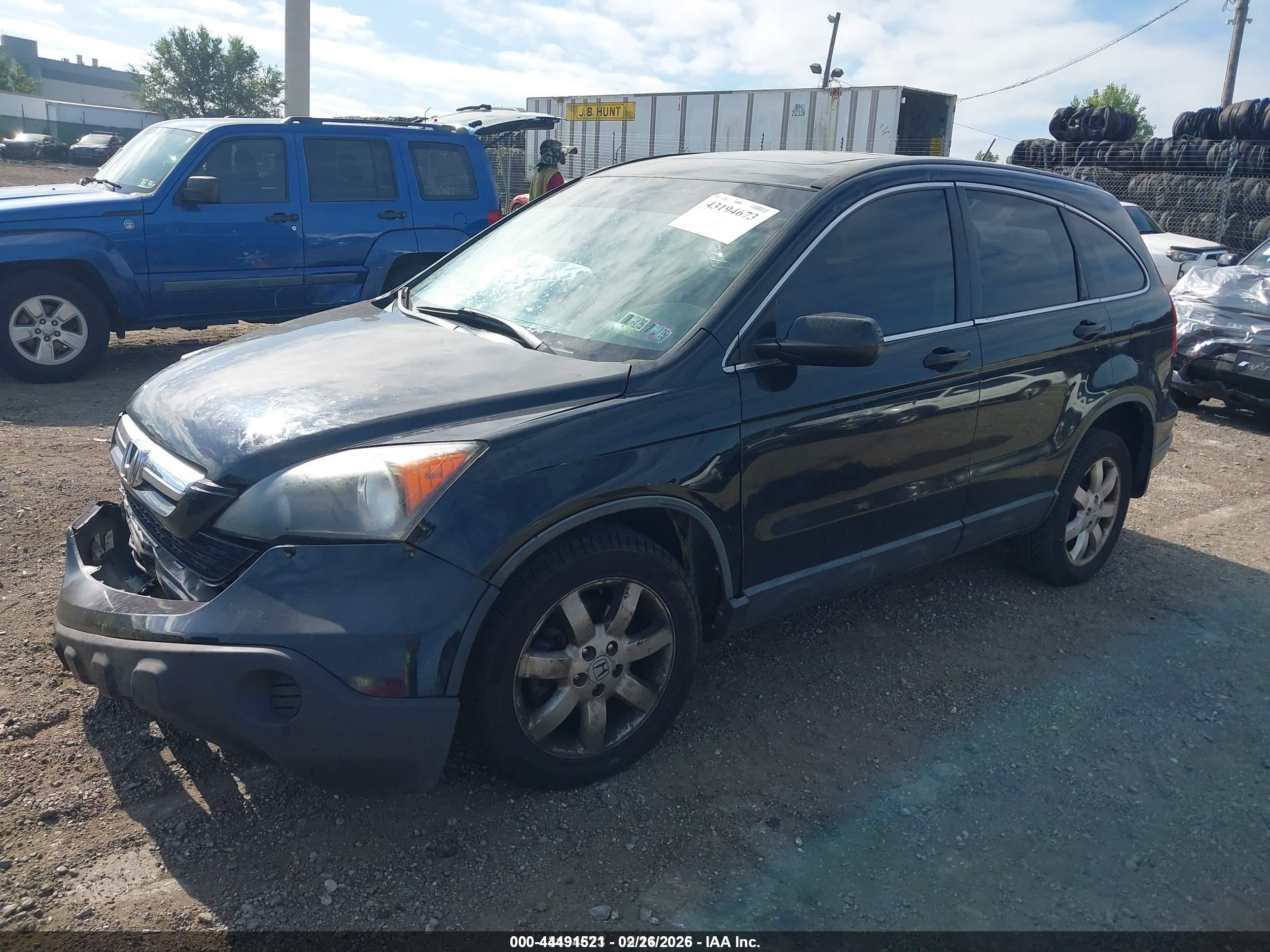 HONDA CR-V image 2