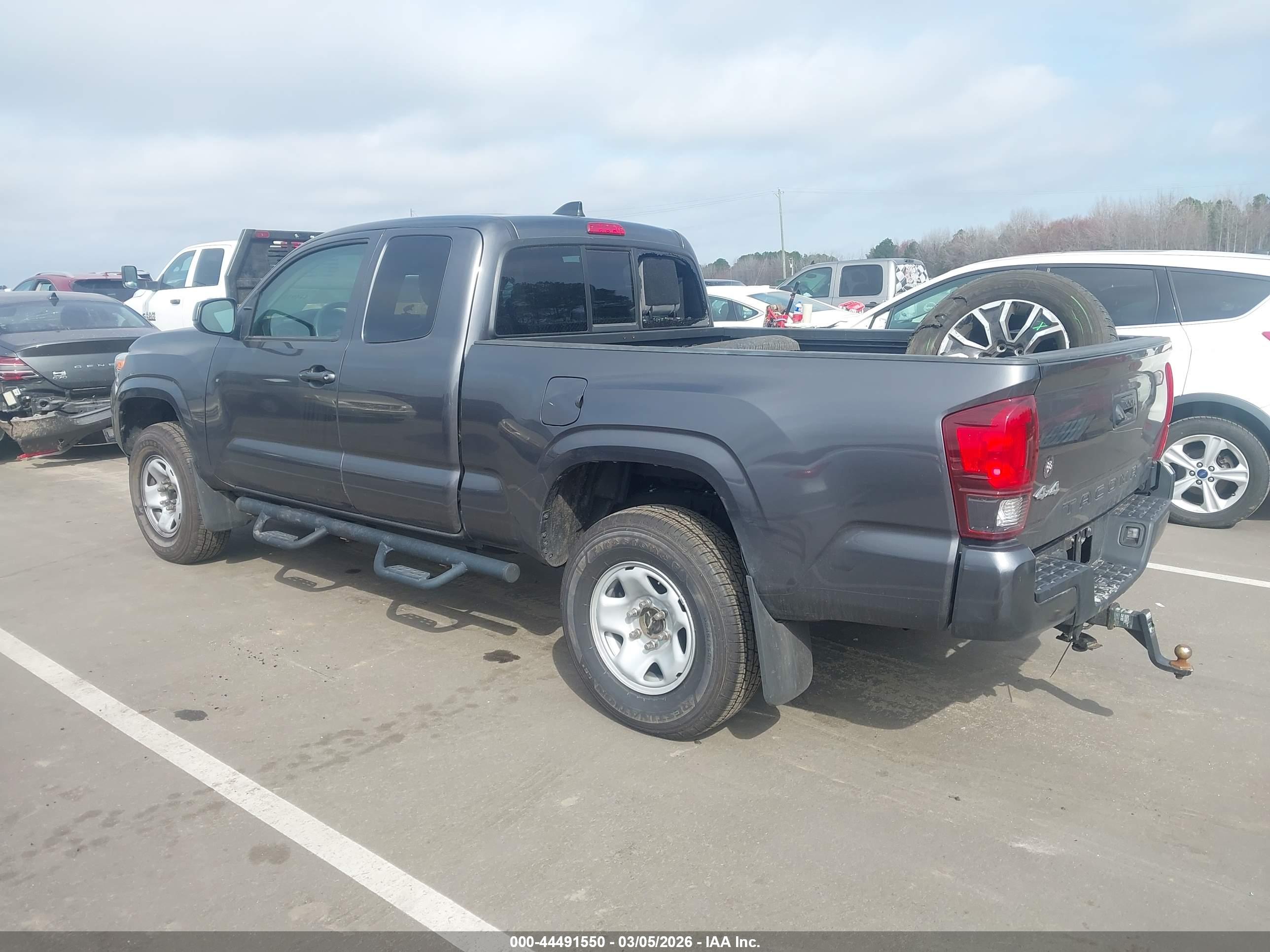 TOYOTA TACOMA image 3