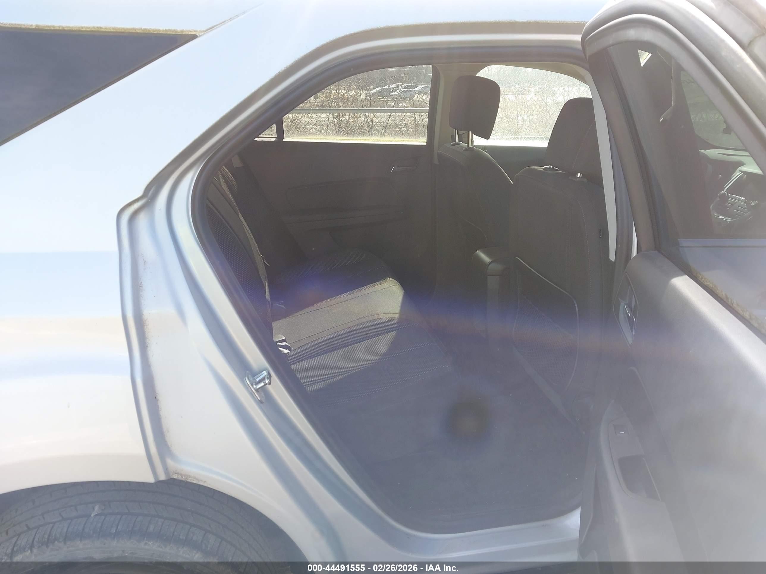 CHEVROLET EQUINOX image 8