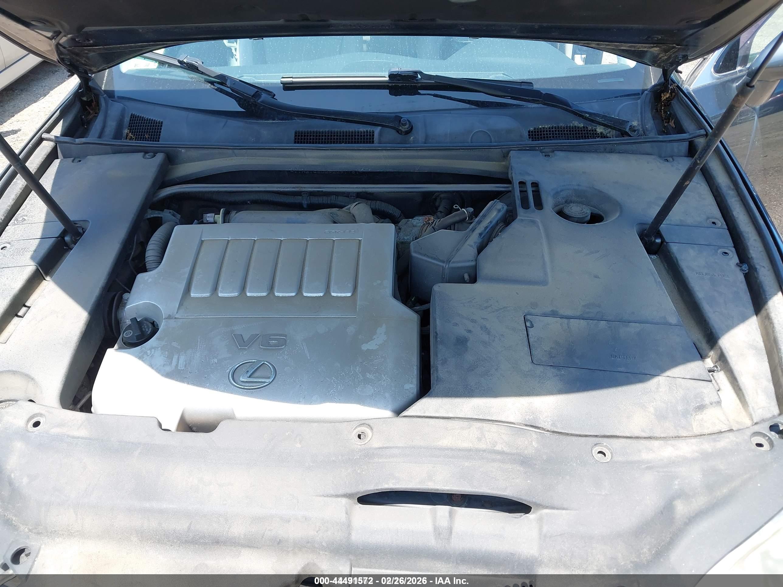 LEXUS ES image 10