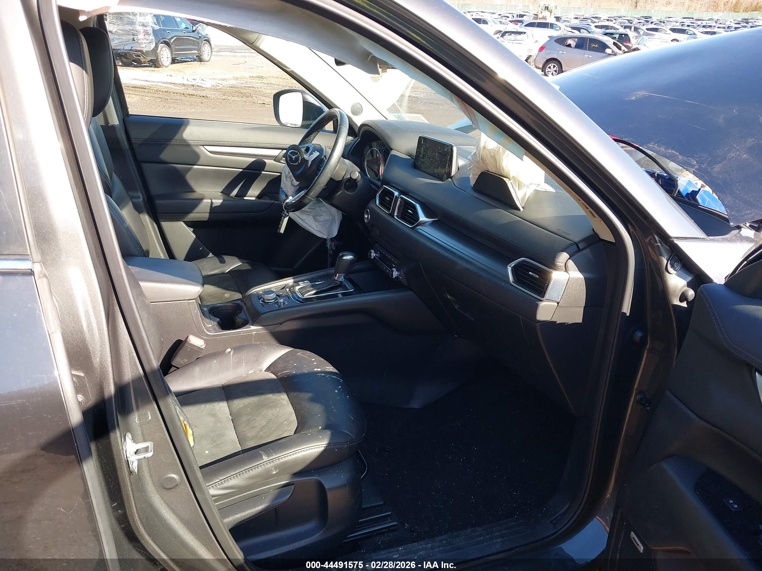 MAZDA CX-5 image 5