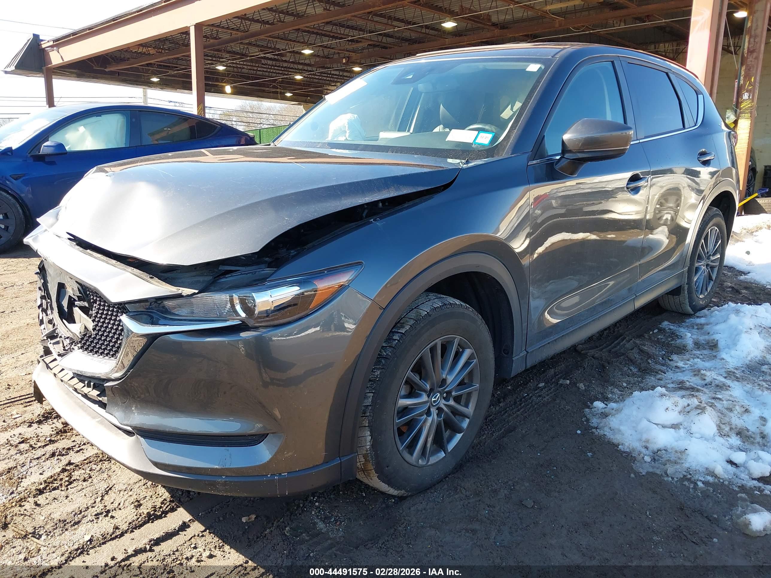 MAZDA CX-5 image 6