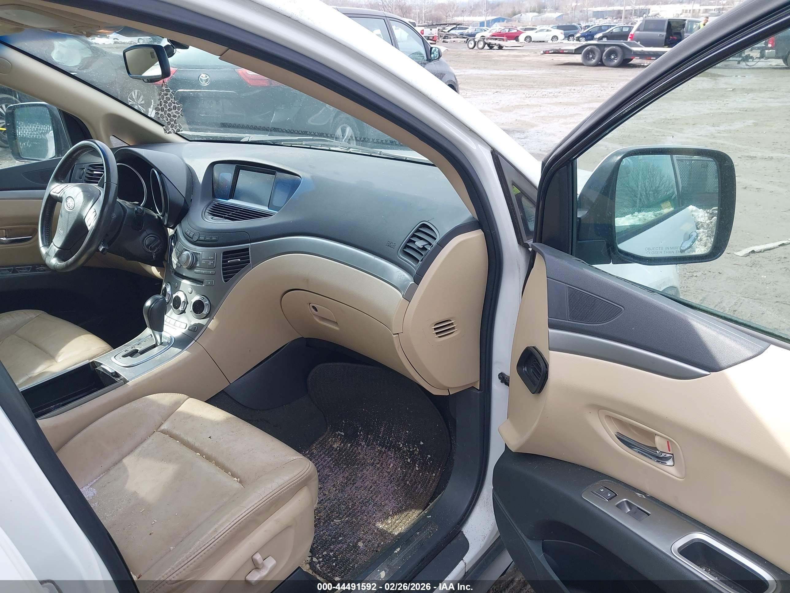 SUBARU TRIBECA image 5