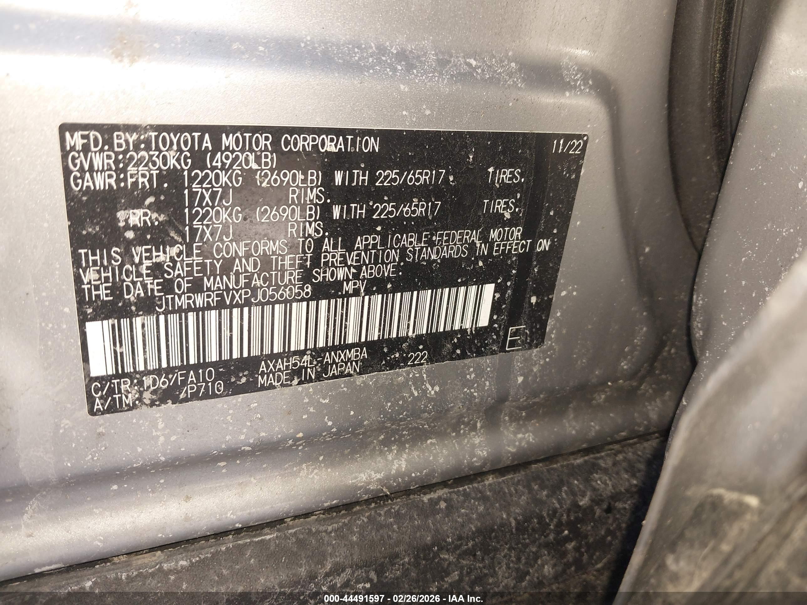 TOYOTA RAV4 image 9