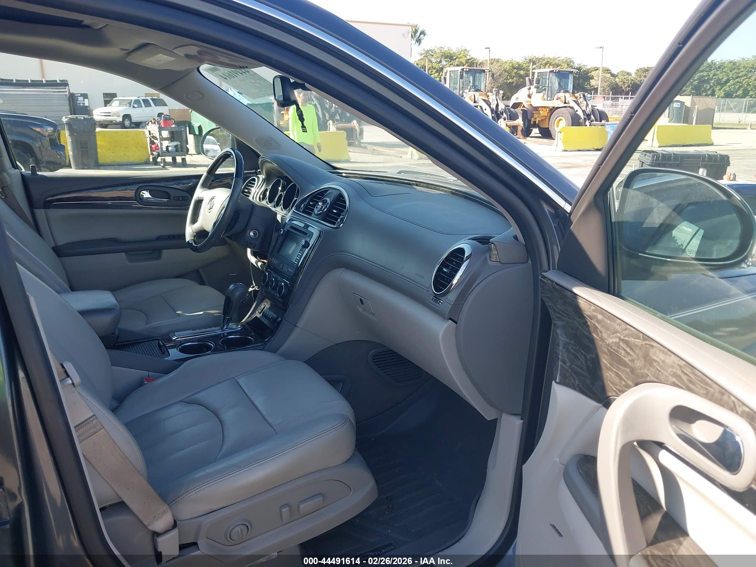 BUICK ENCLAVE image 5