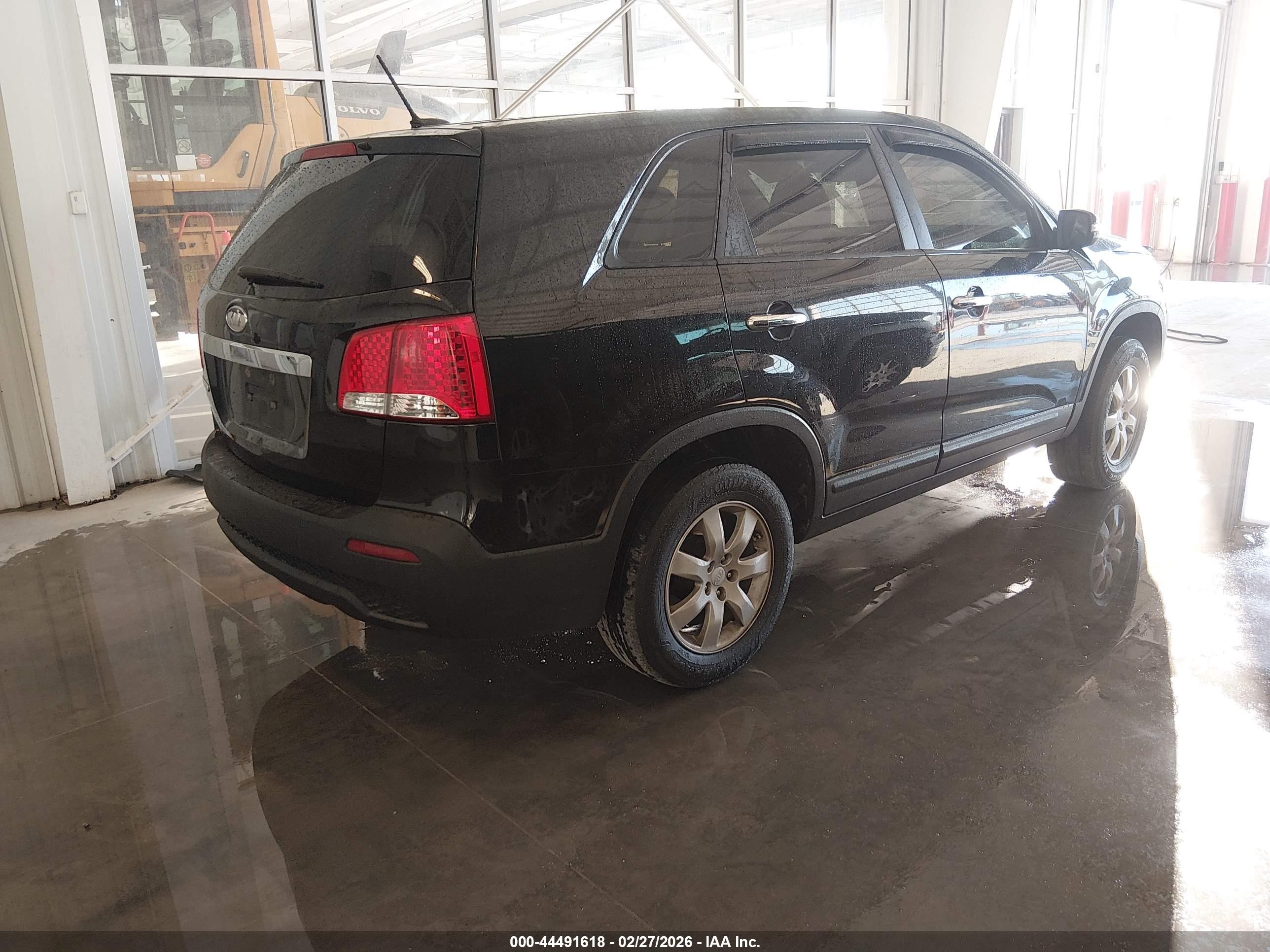 KIA SORENTO image 4
