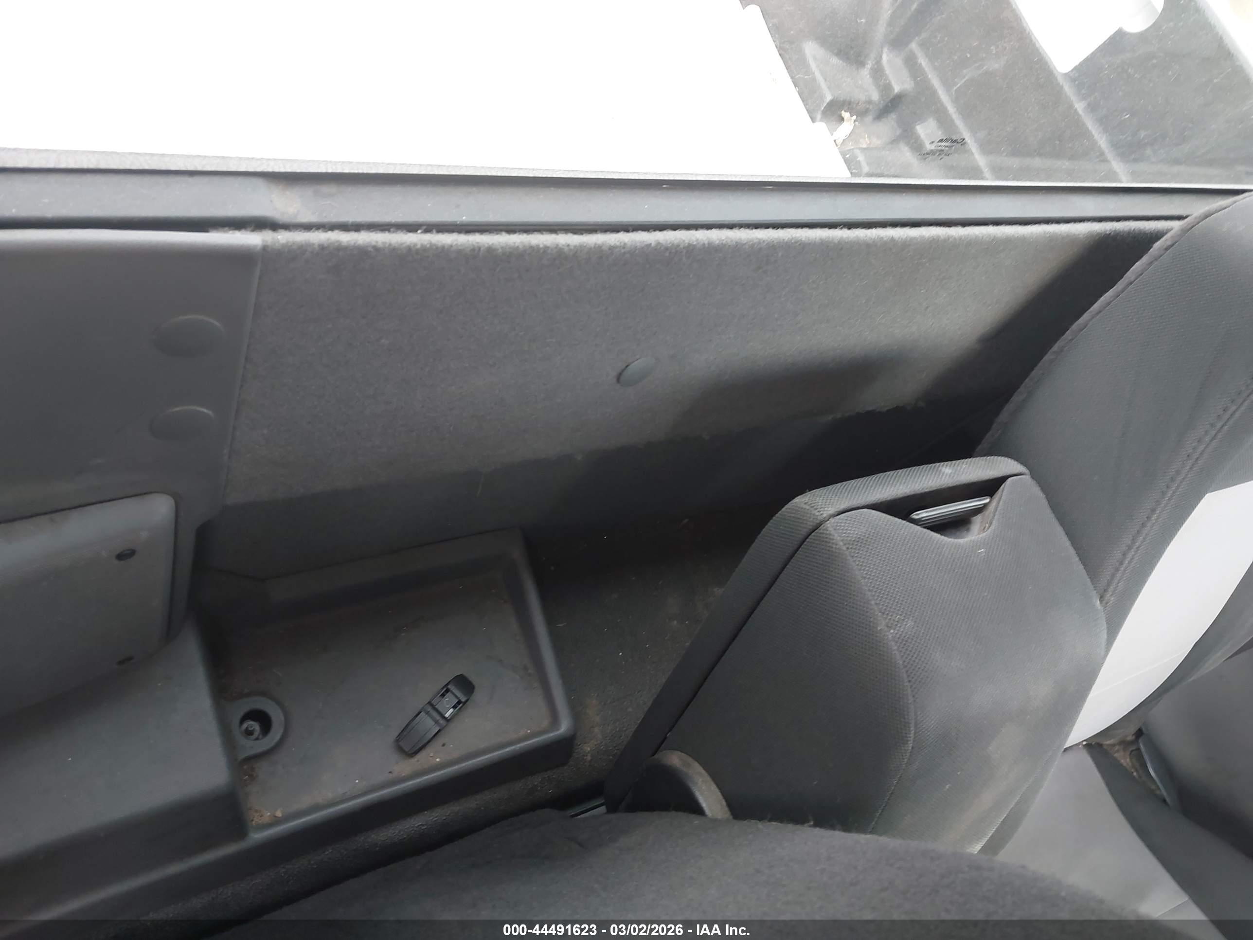 FORD RANGER image 8