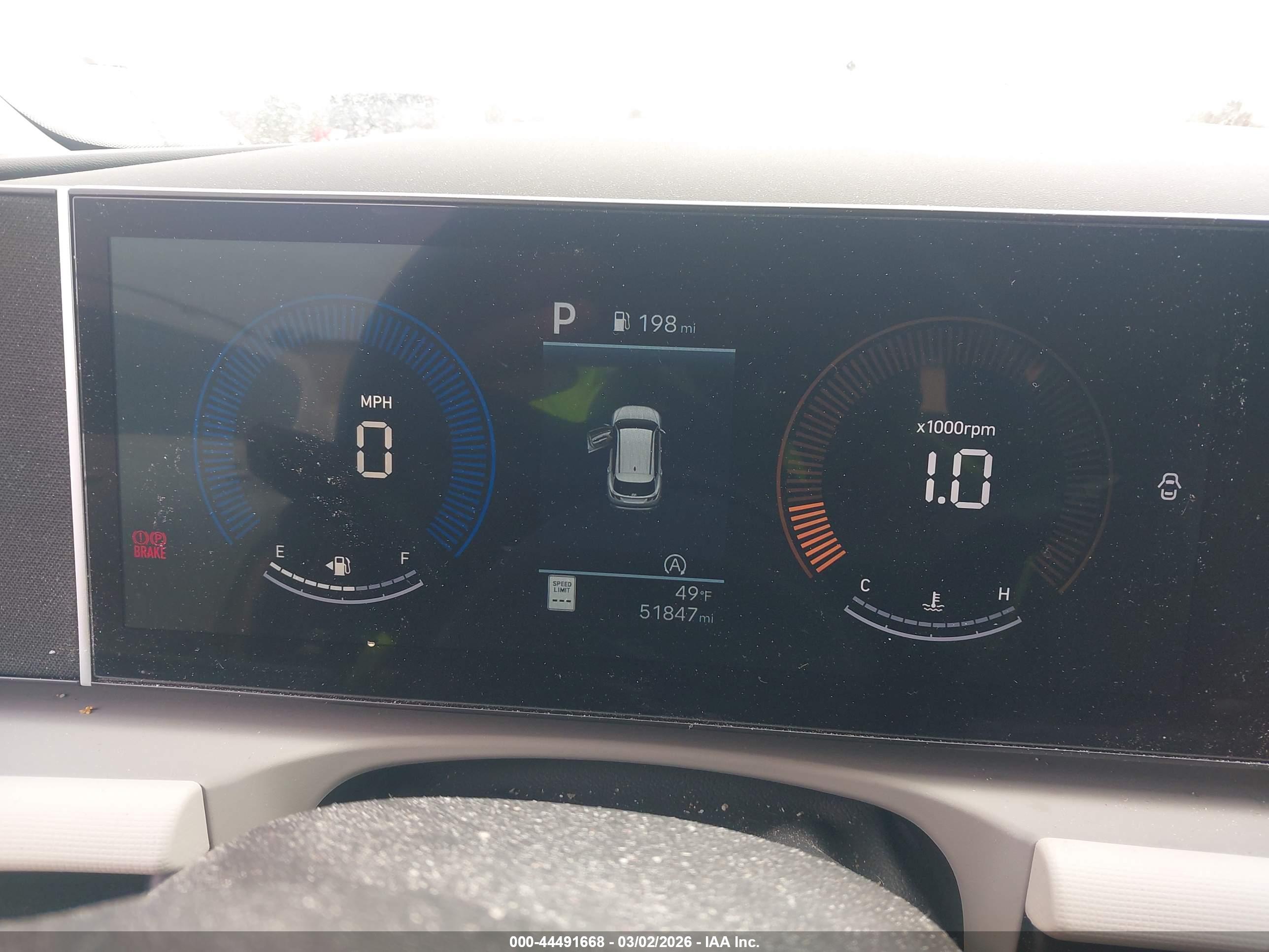 HYUNDAI TUCSON image 7