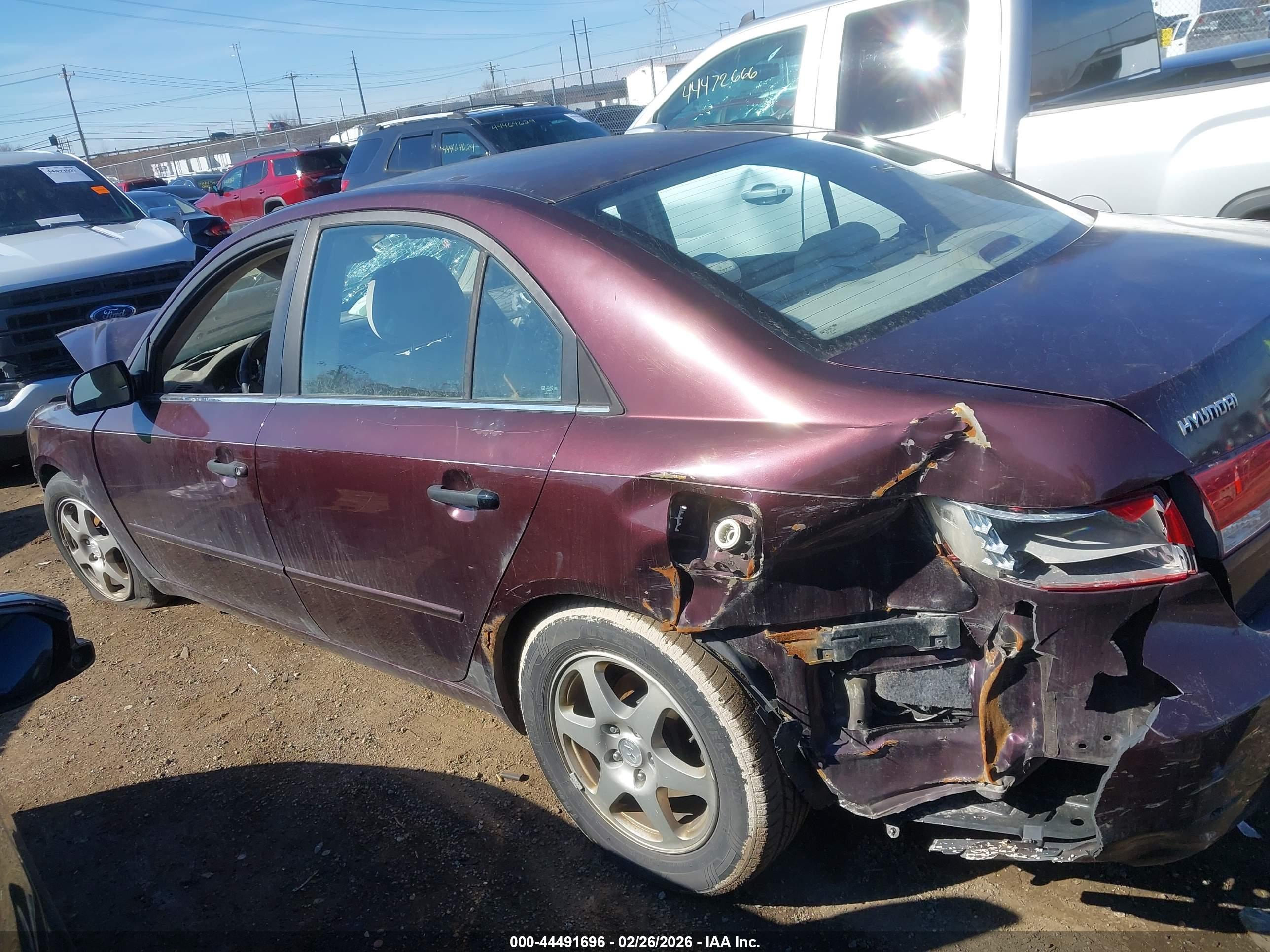HYUNDAI SONATA image 3