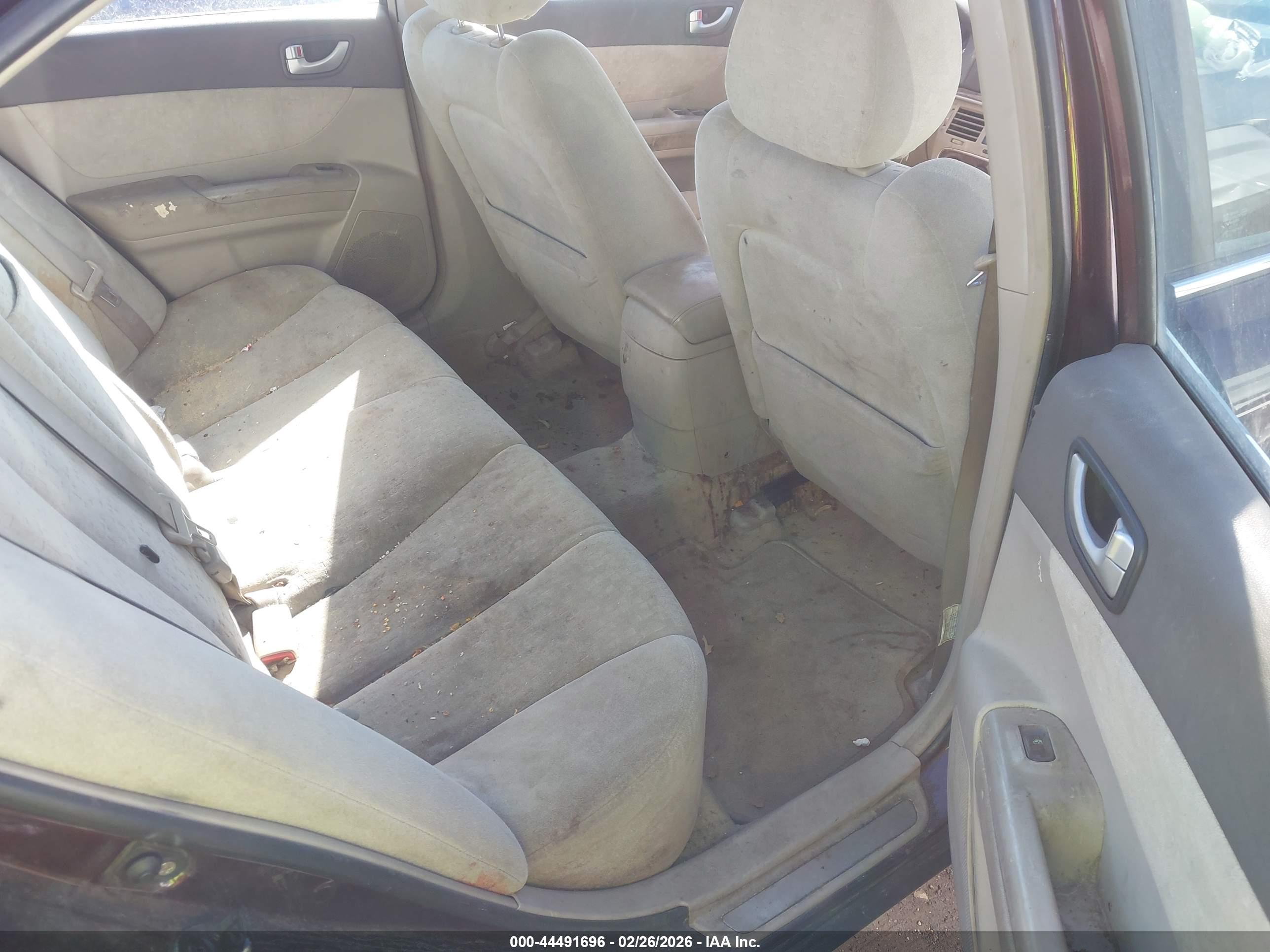 HYUNDAI SONATA image 8