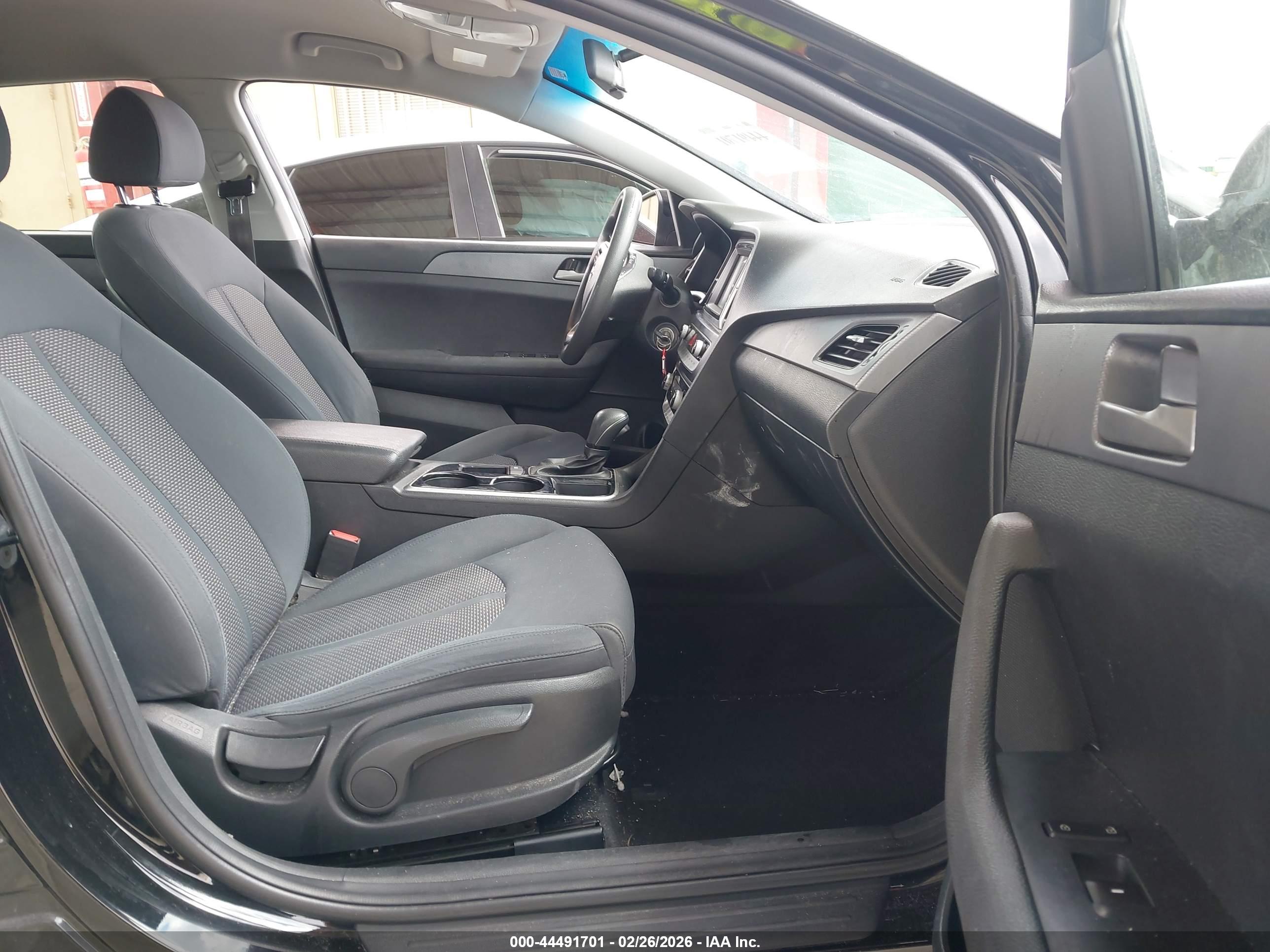 HYUNDAI SONATA image 5