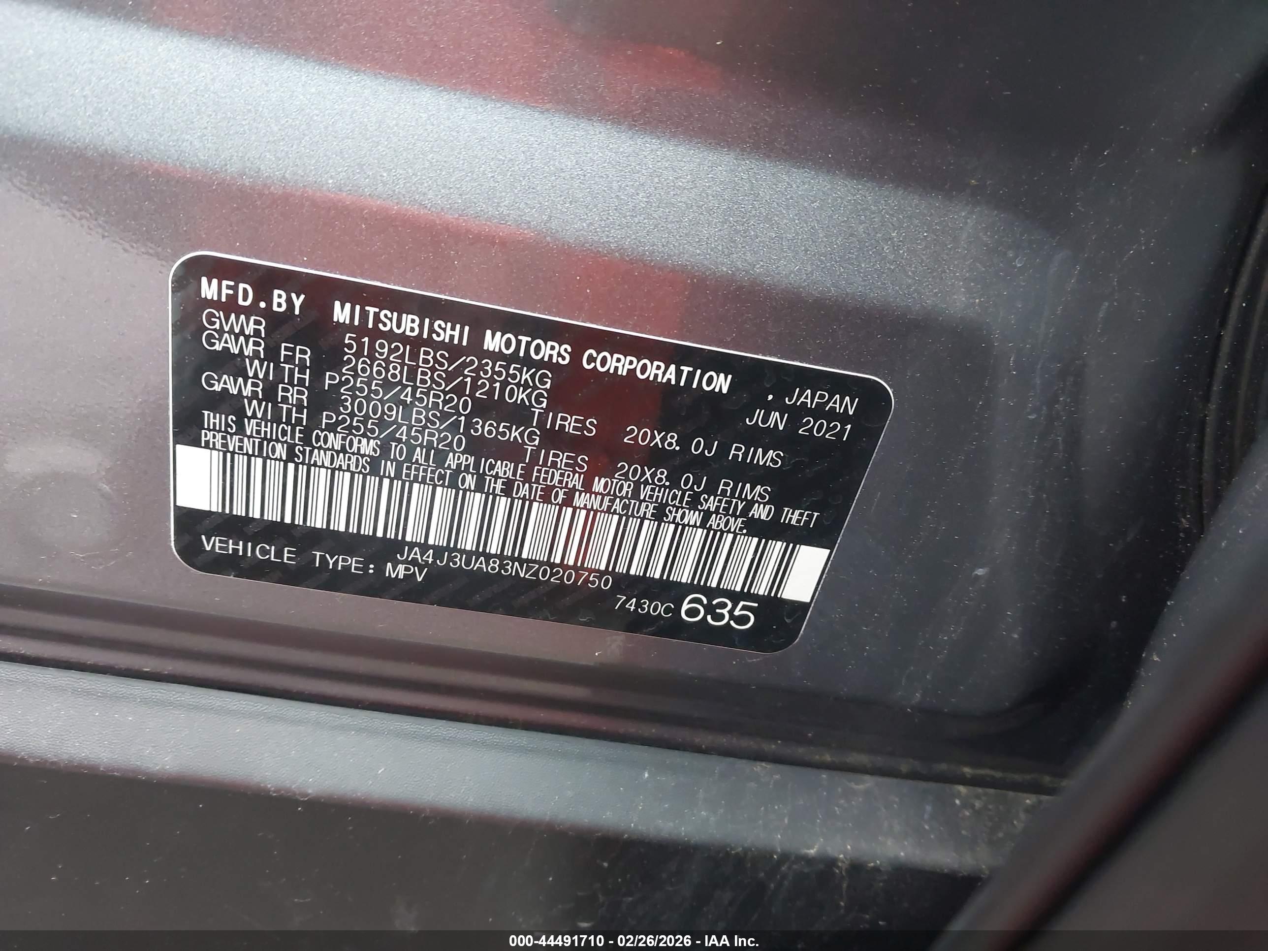 MITSUBISHI OUTLANDER image 9