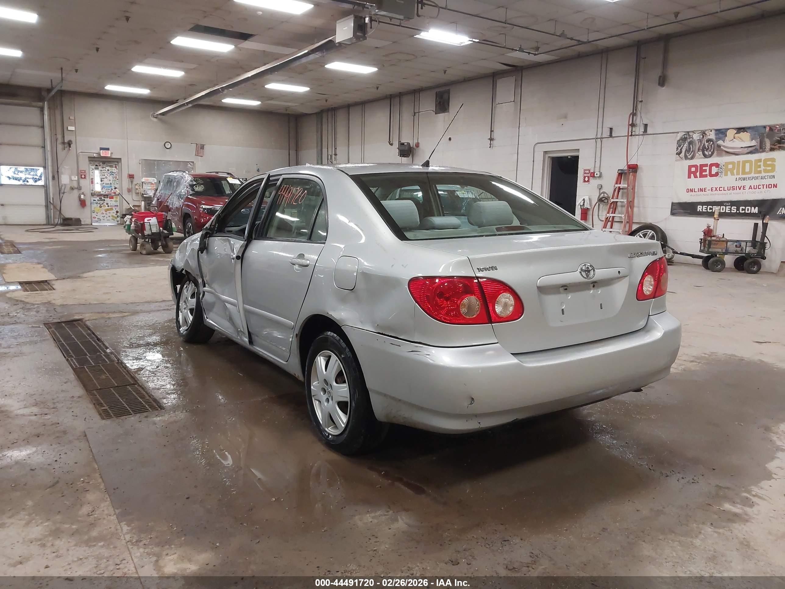 TOYOTA COROLLA image 3