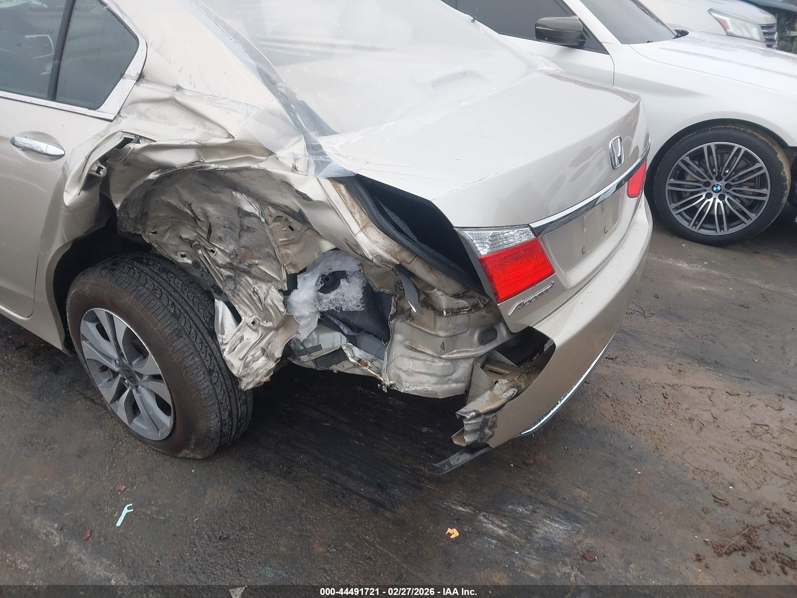 HONDA ACCORD image 6