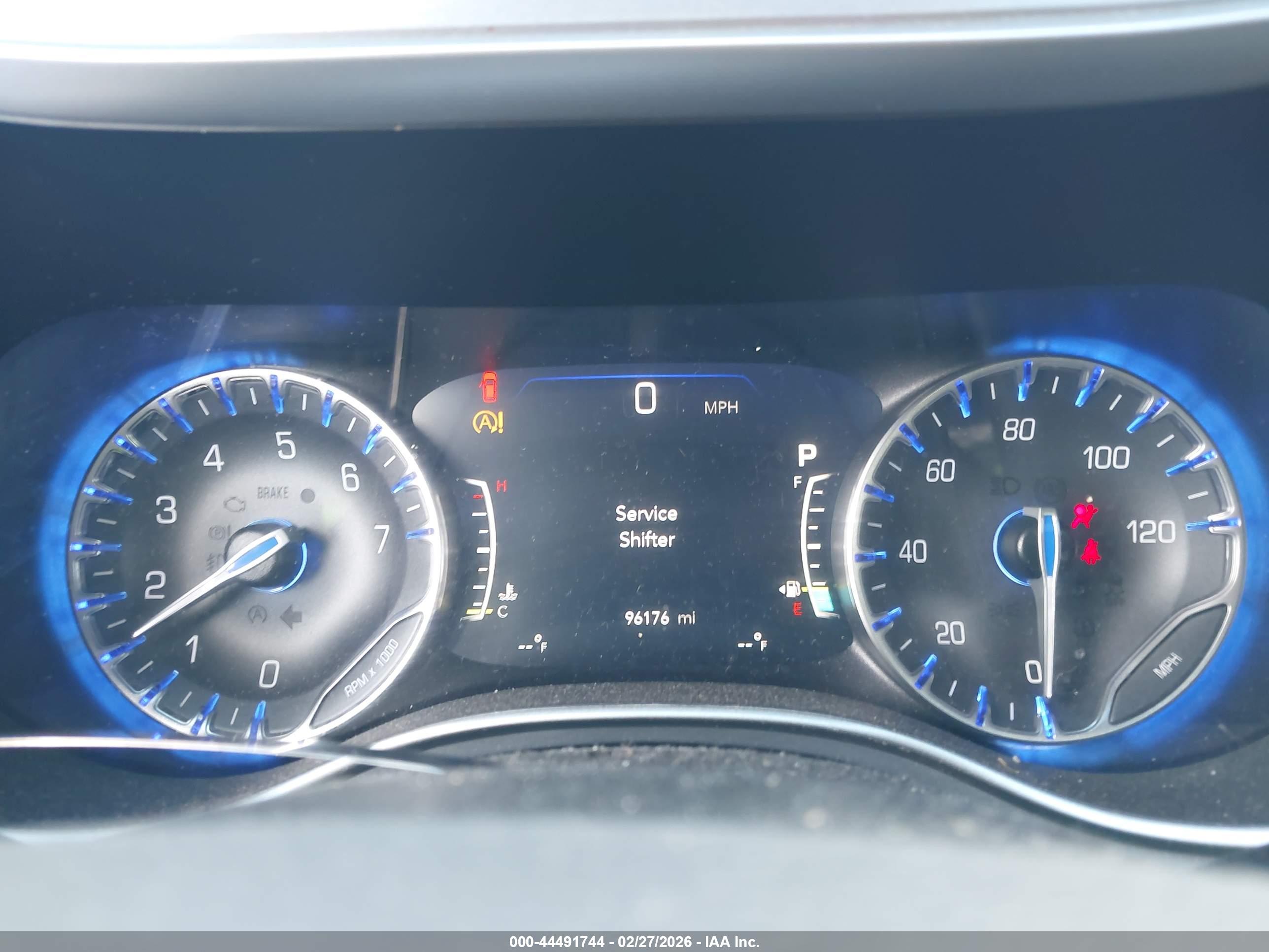 CHRYSLER PACIFICA image 7