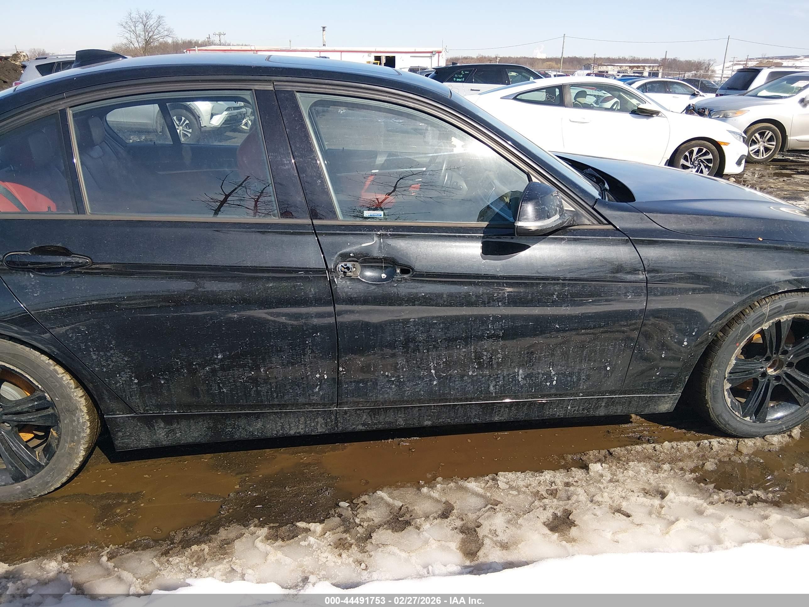 BMW 328I image 6