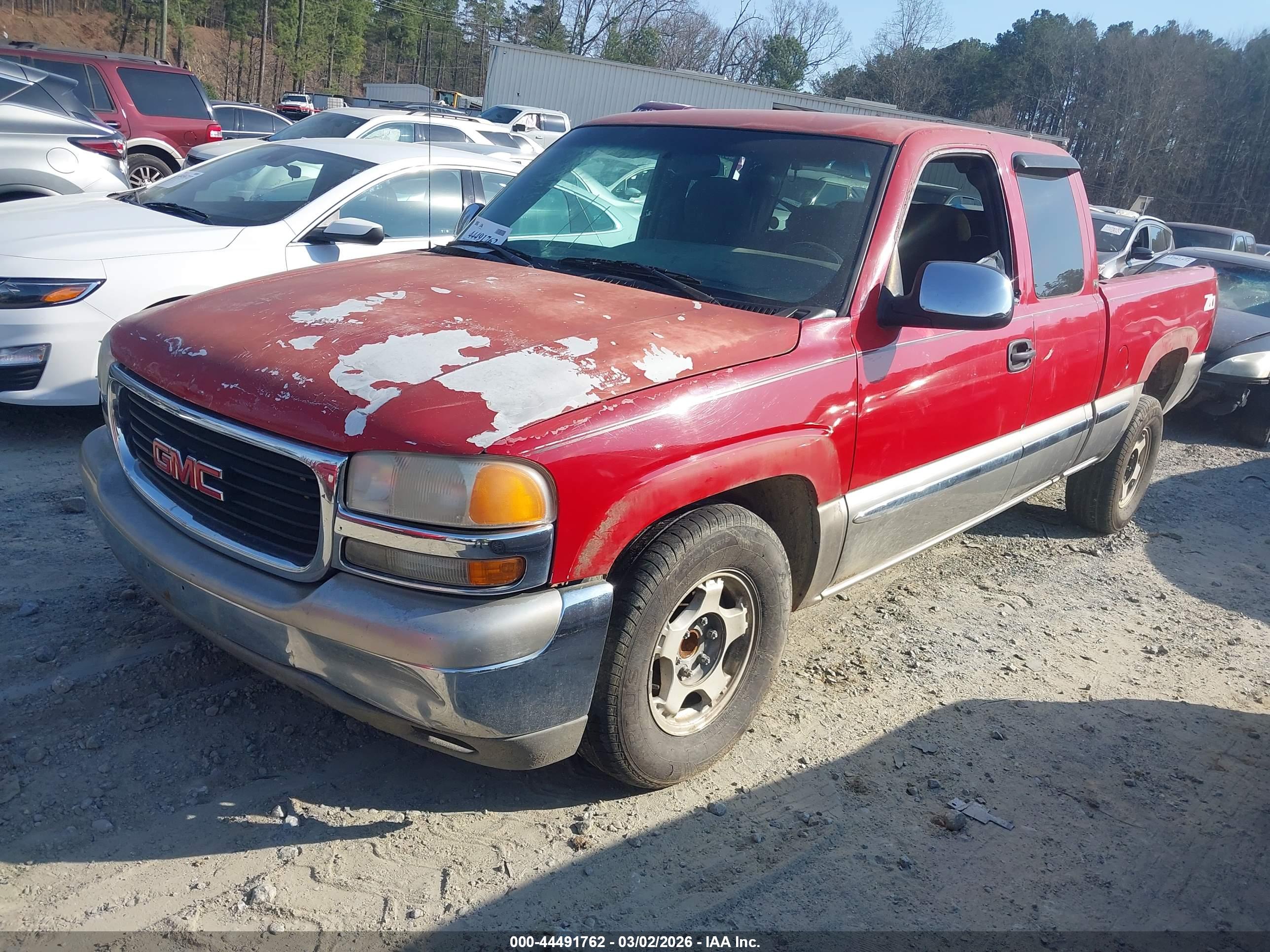 GMC SIERRA image 2
