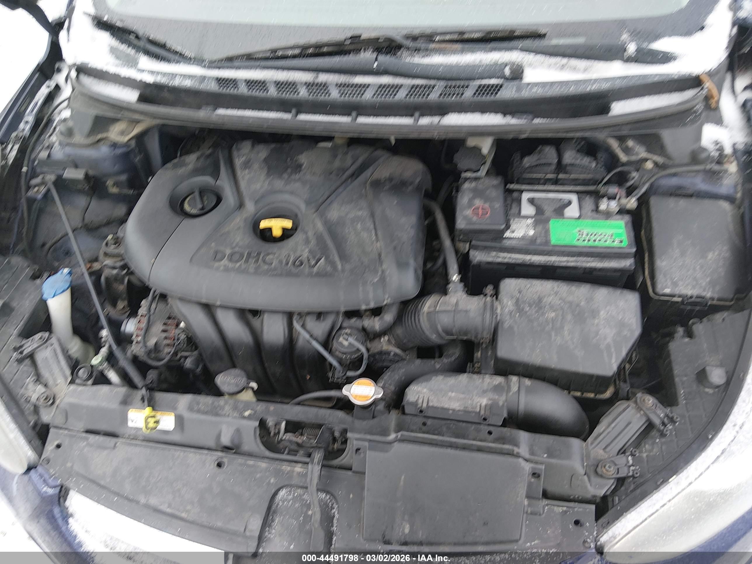 HYUNDAI ELANTRA image 10