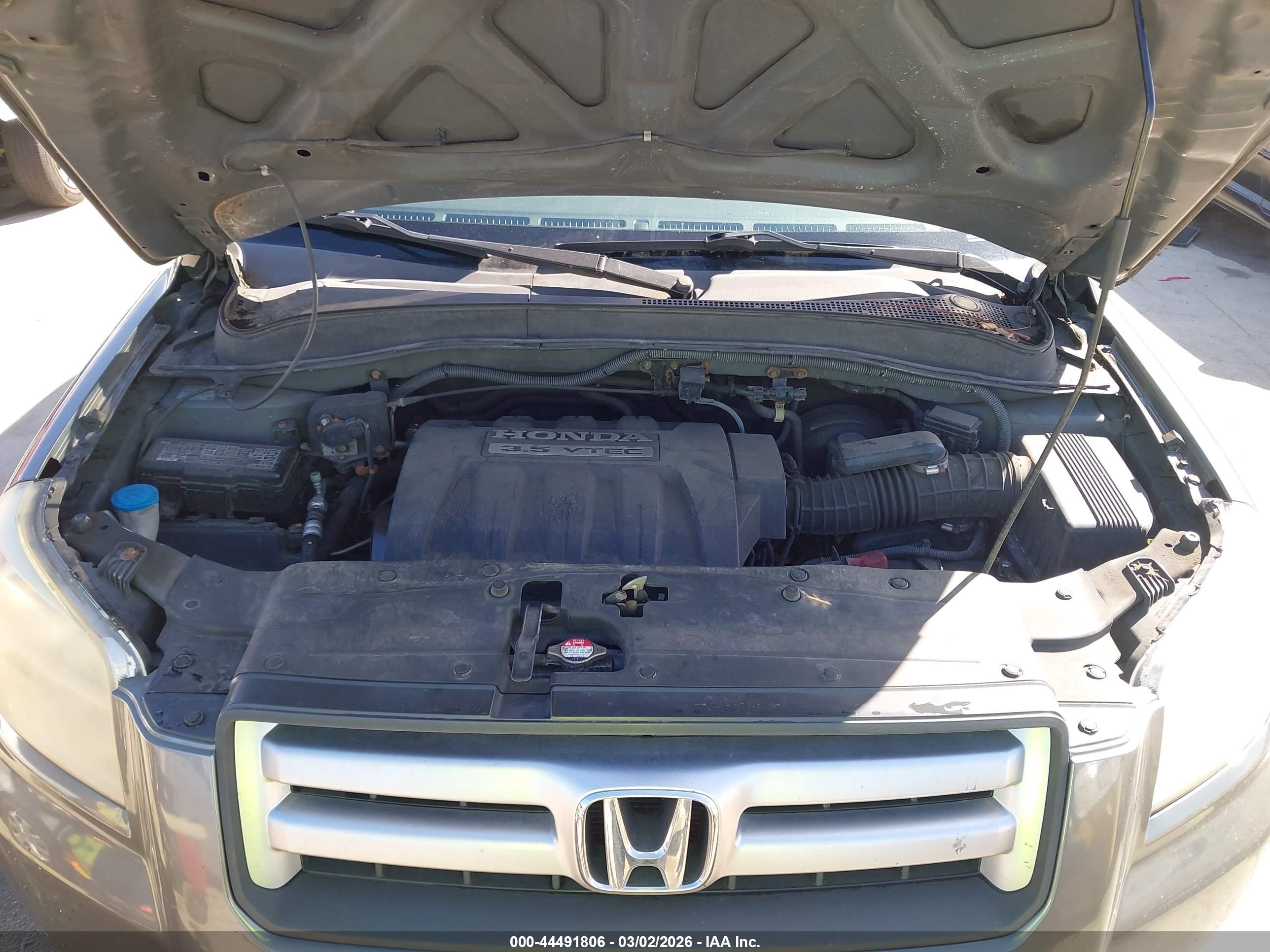 HONDA PILOT image 10