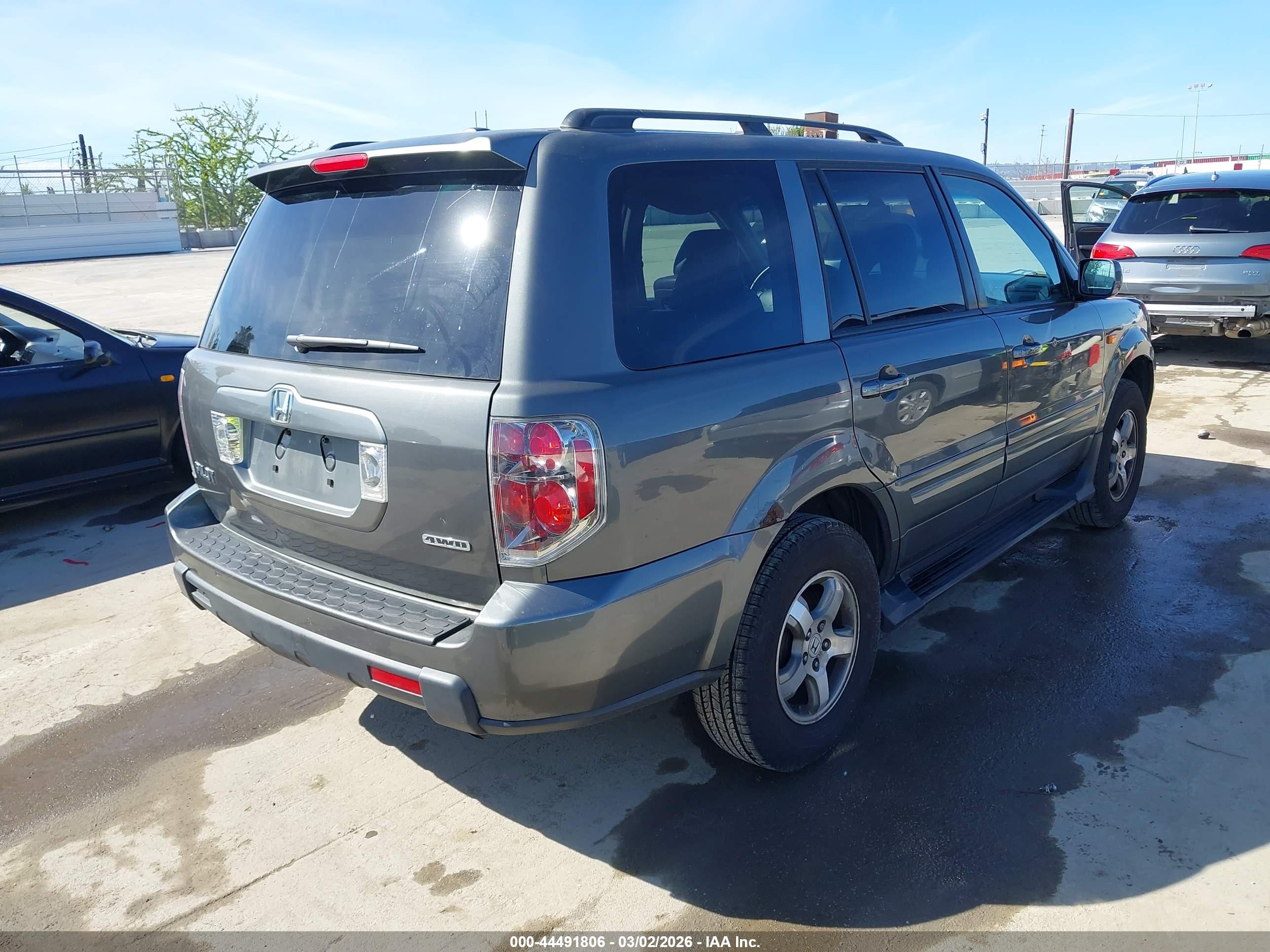 HONDA PILOT image 4