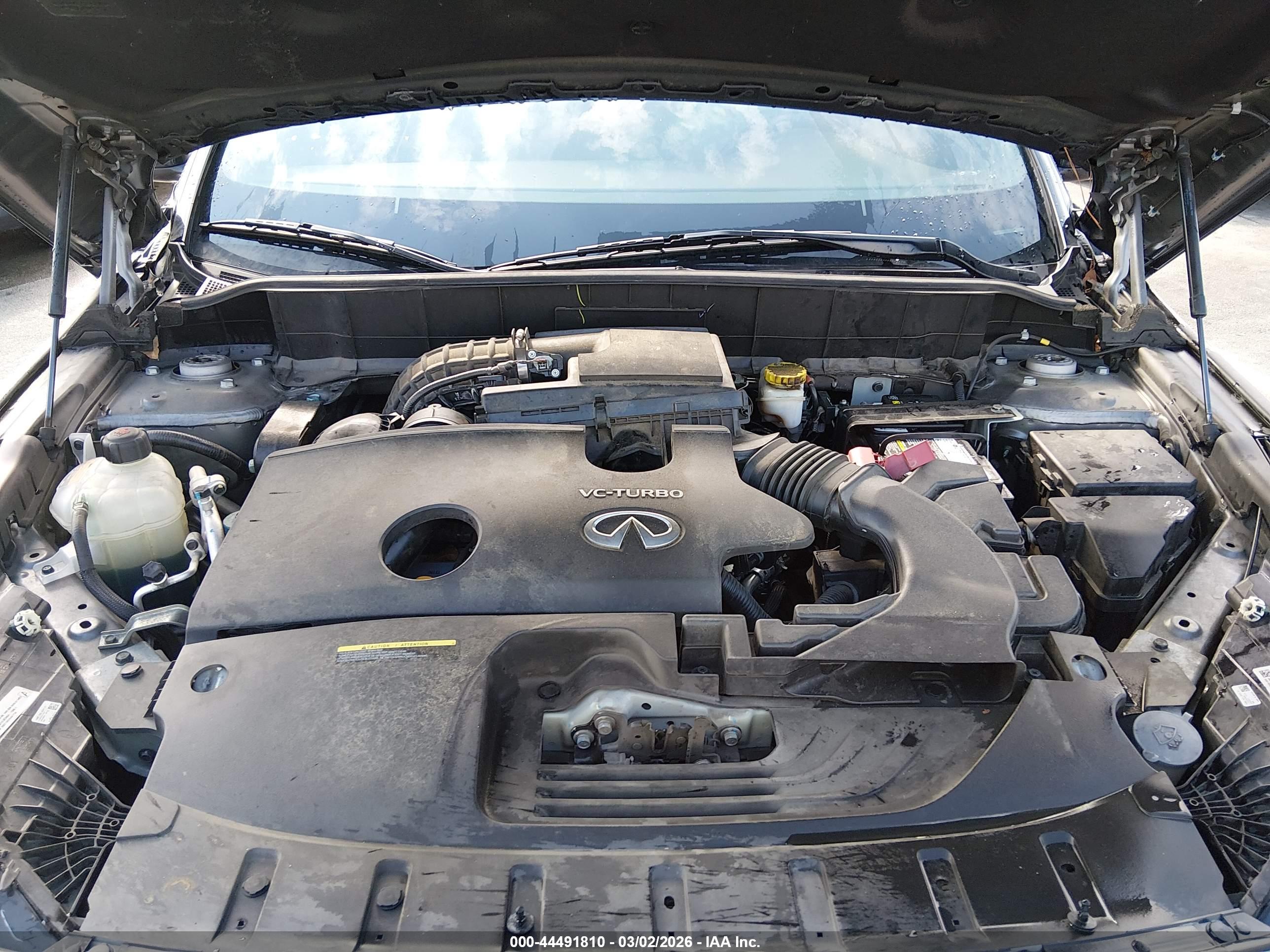 INFINITI QX55 image 10