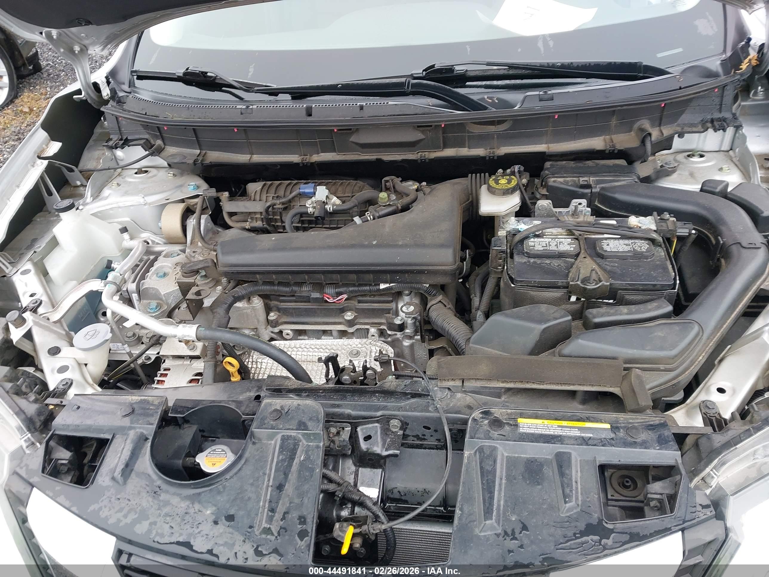 NISSAN ROGUE image 10