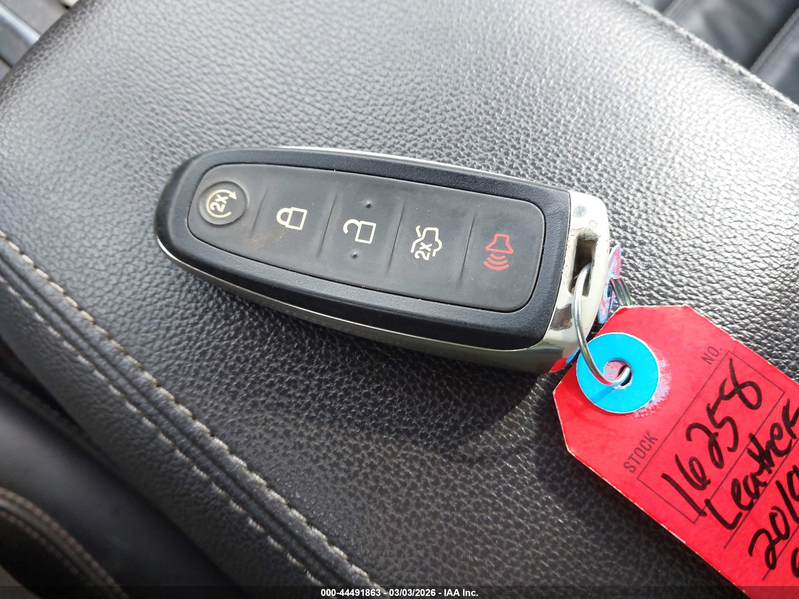 FORD ESCAPE image 11