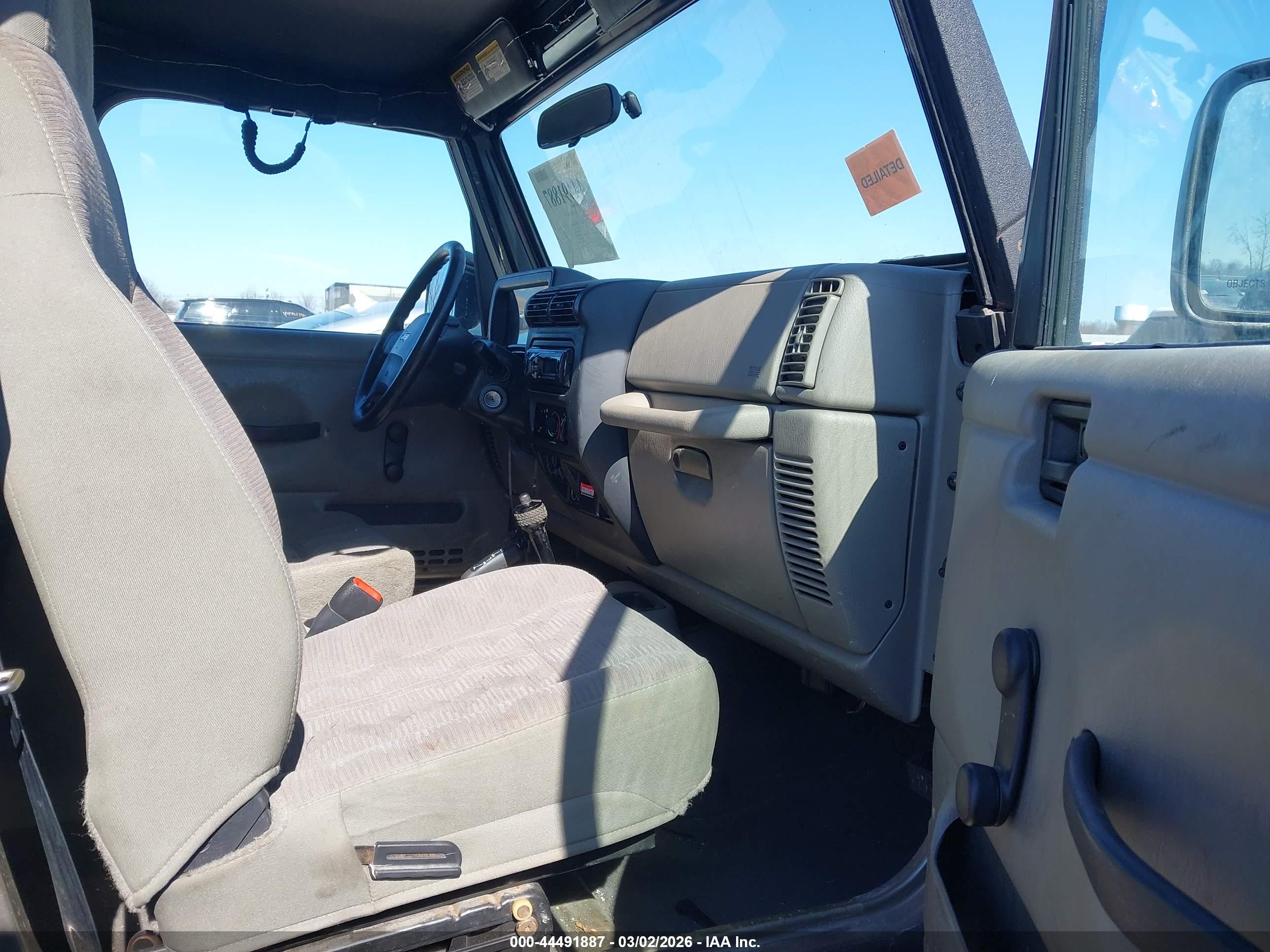 JEEP WRANGLER image 5