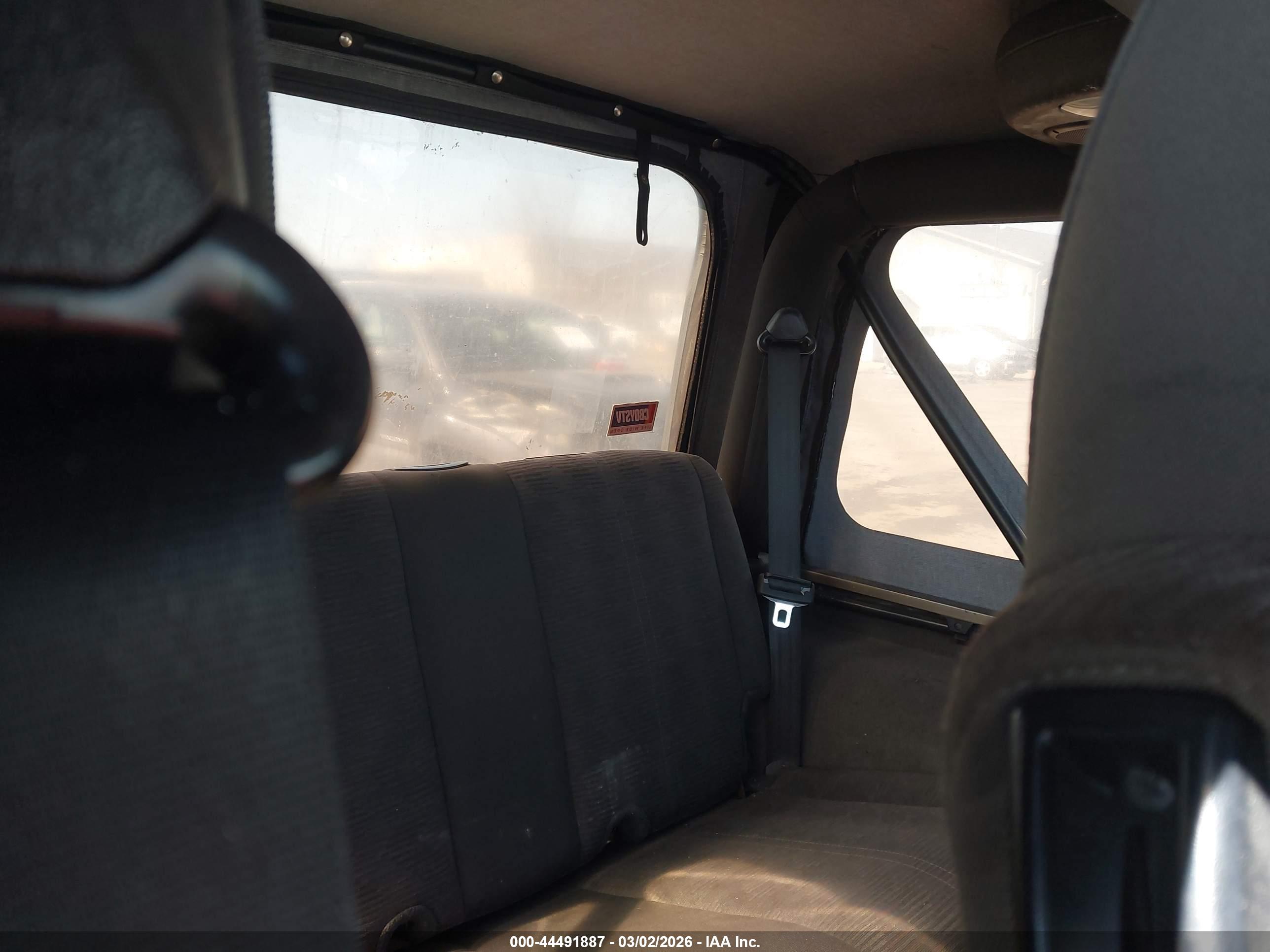 JEEP WRANGLER image 8
