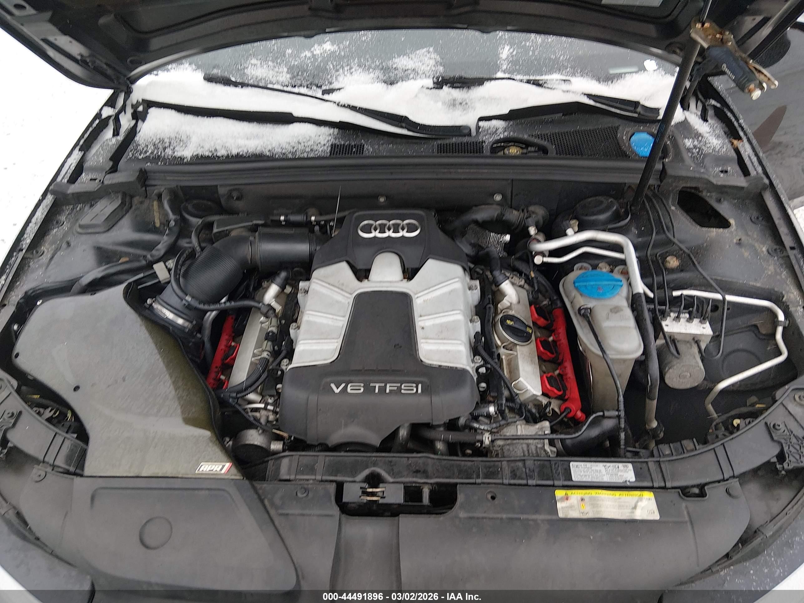 AUDI S4 image 10