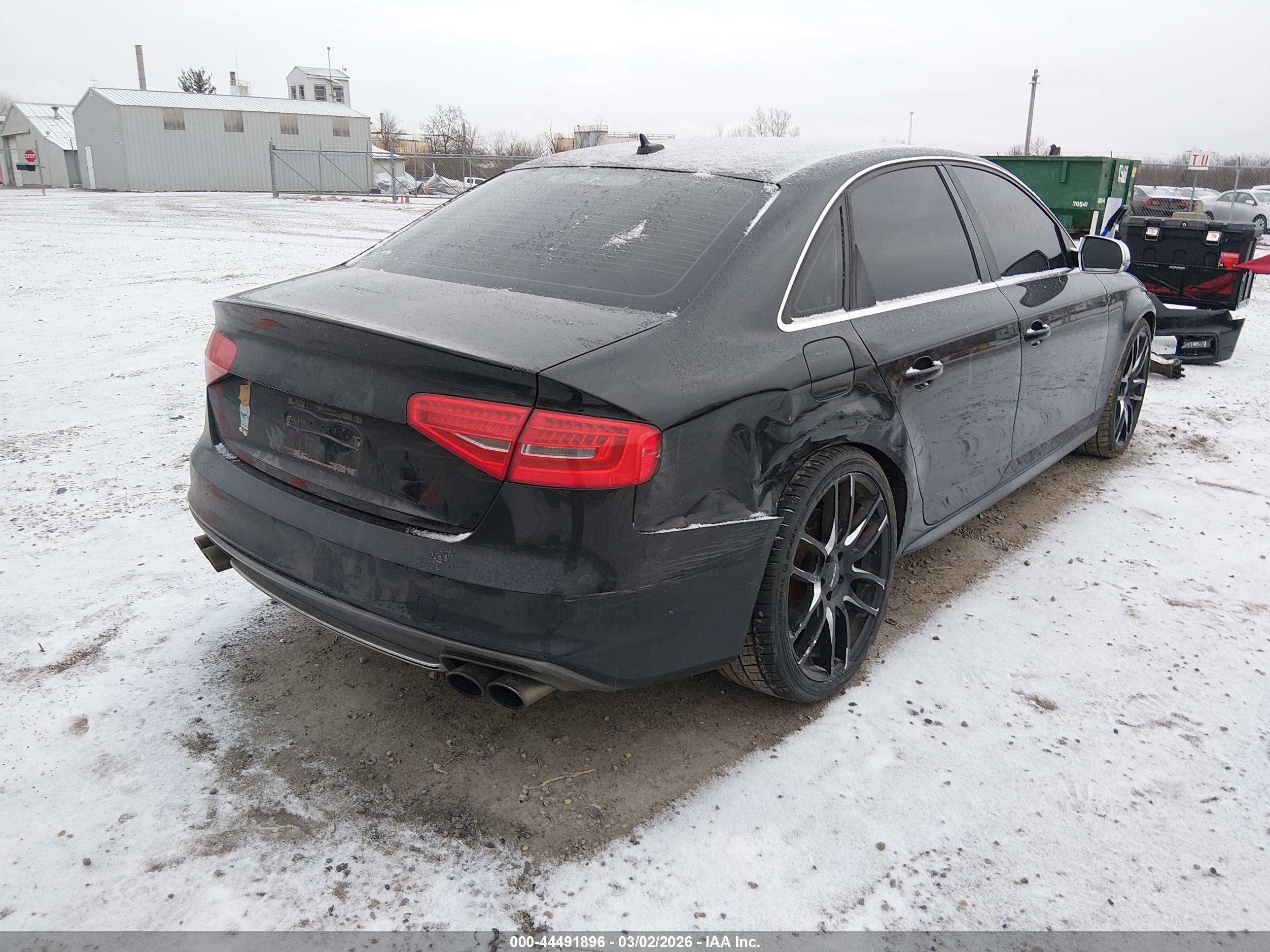 AUDI S4 image 4