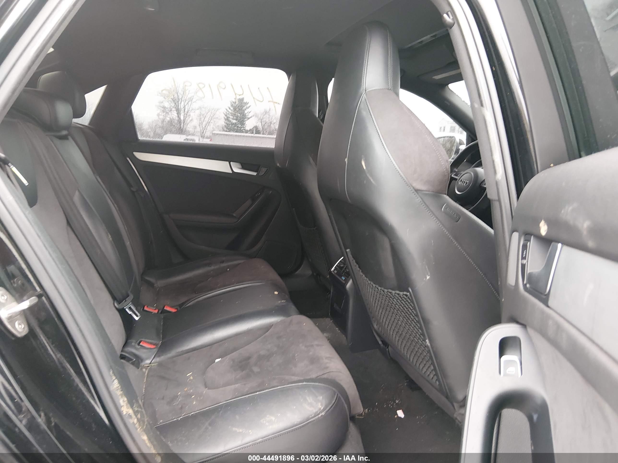 AUDI S4 image 8