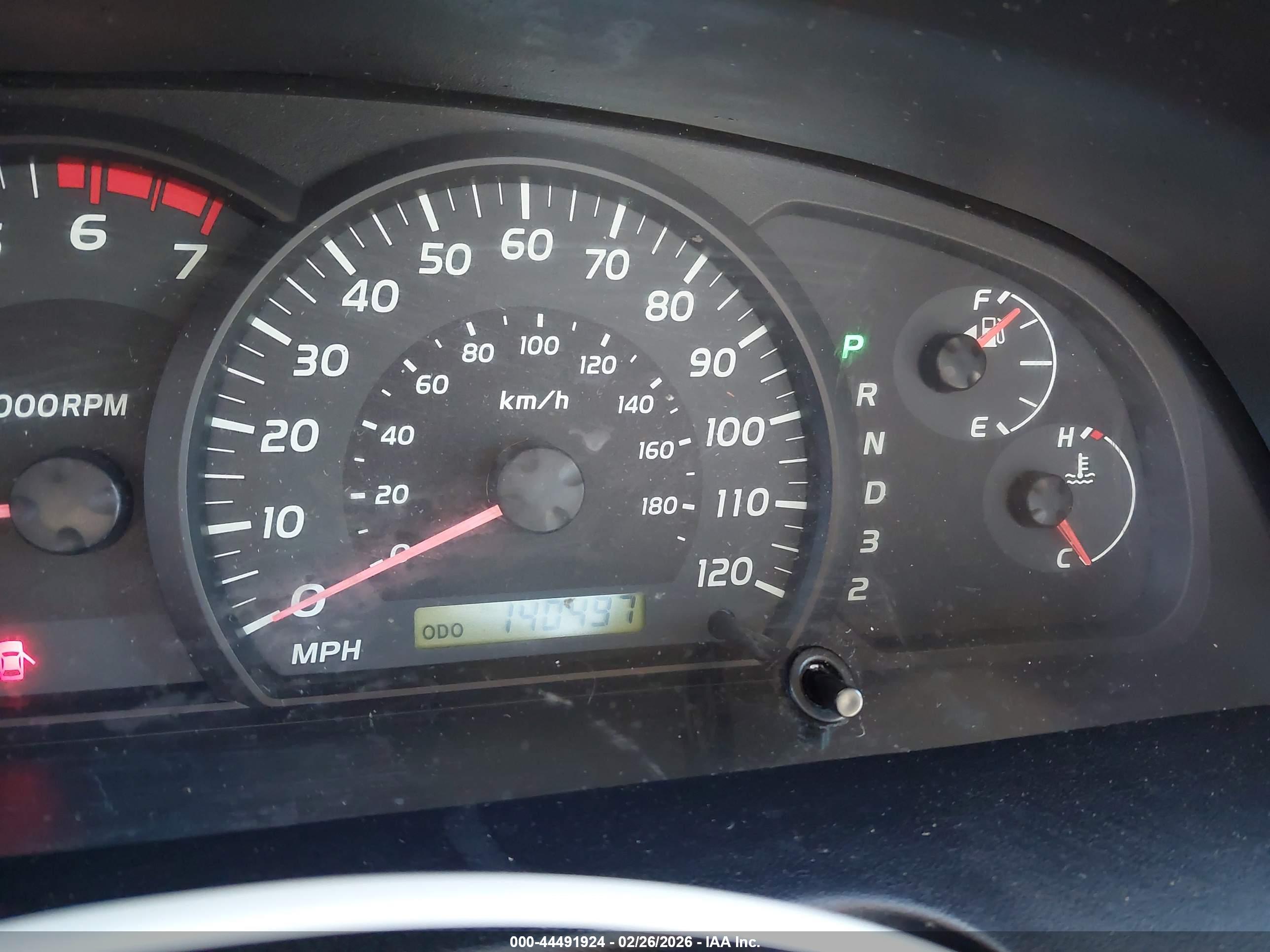 TOYOTA TUNDRA image 7