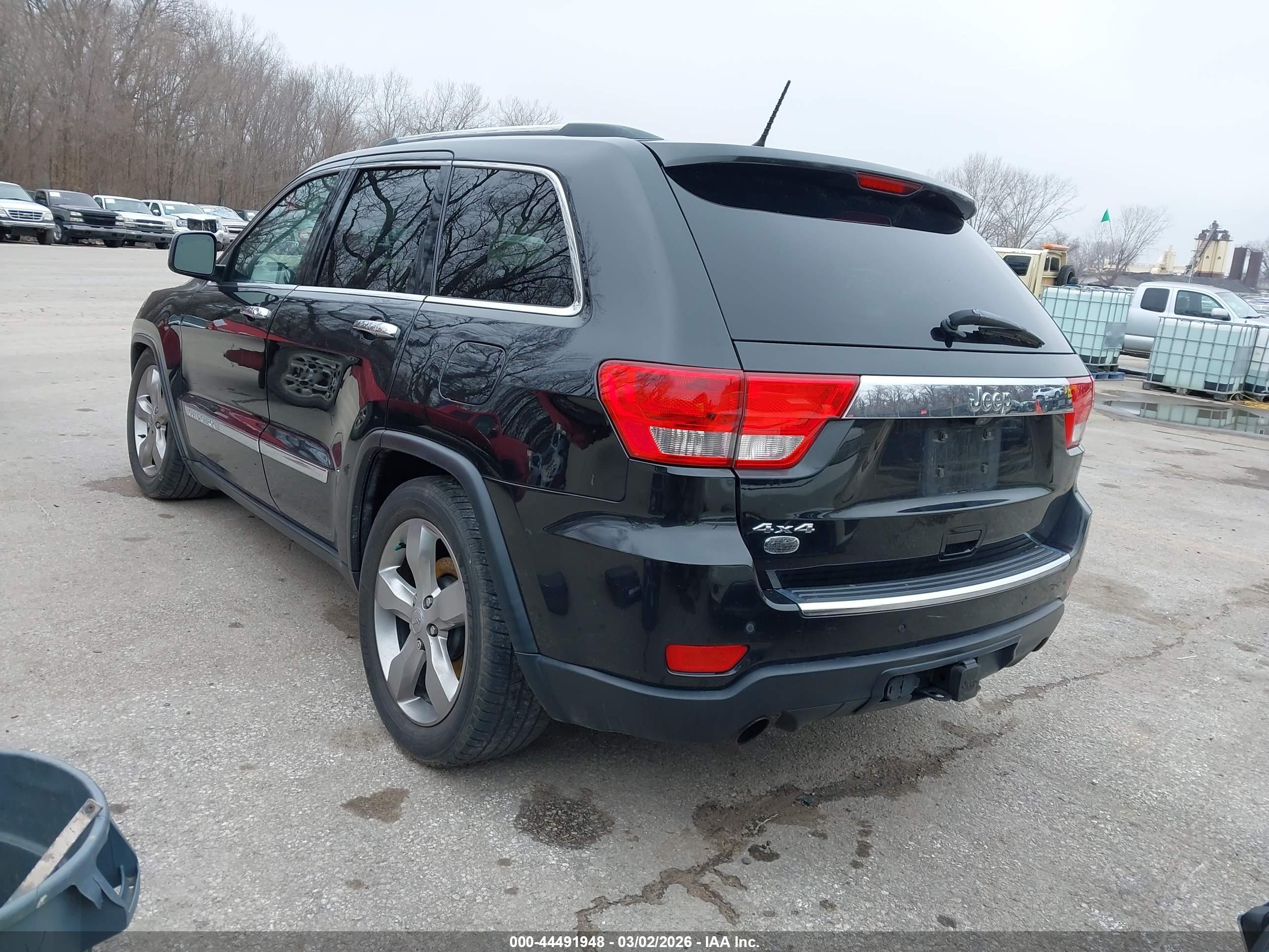 JEEP GRAND image 3
