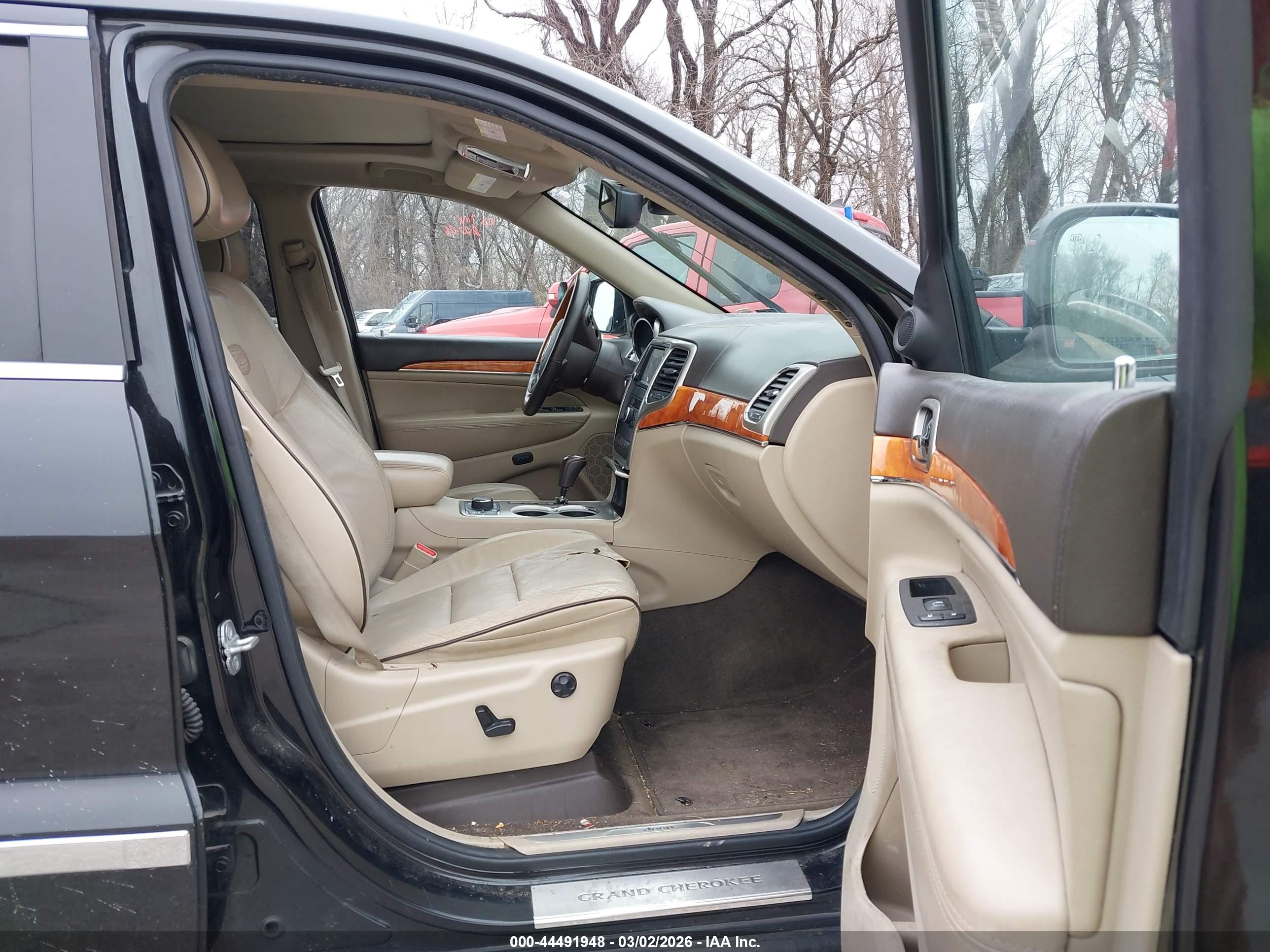 JEEP GRAND image 5
