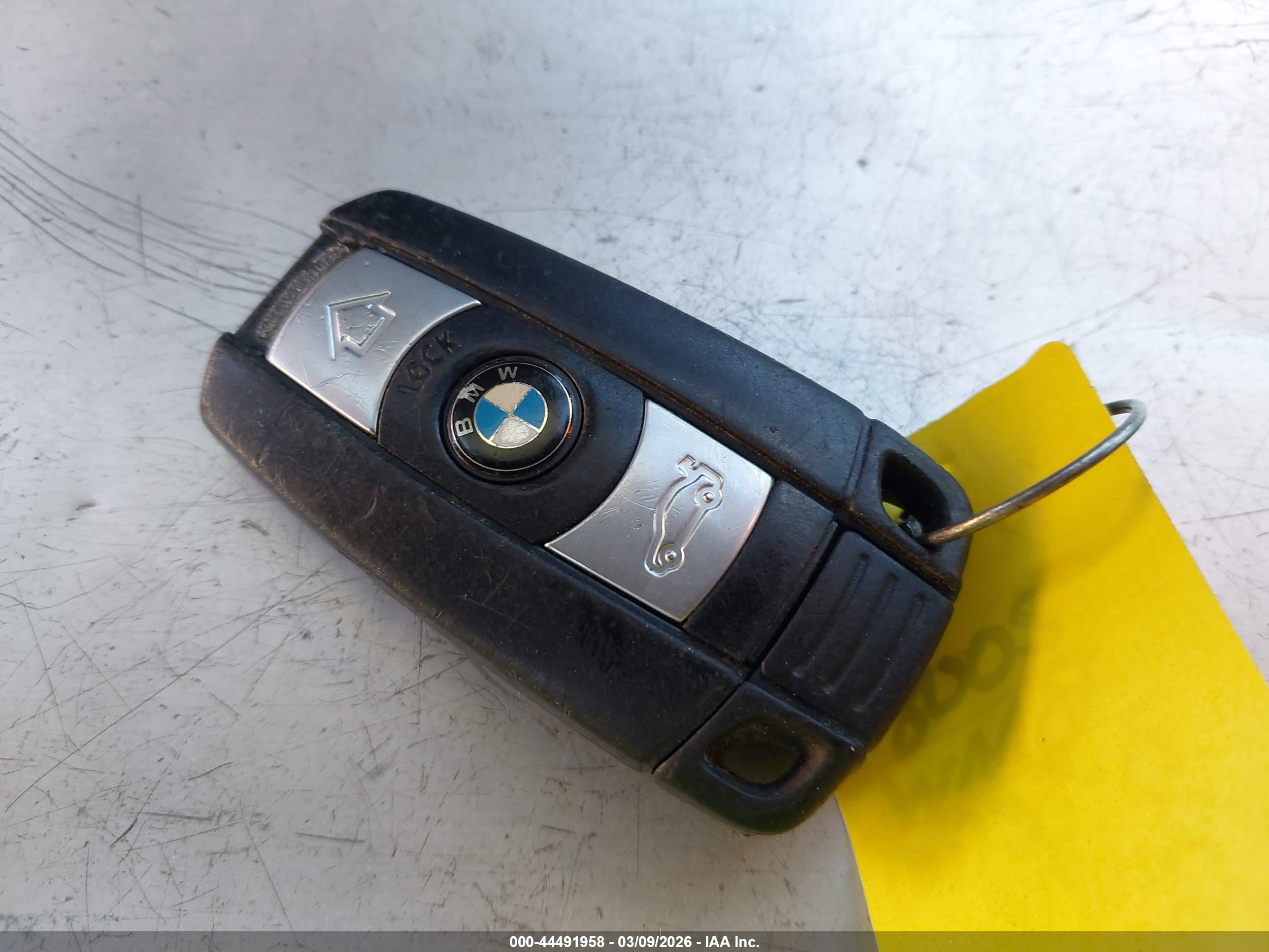 BMW 328I image 11