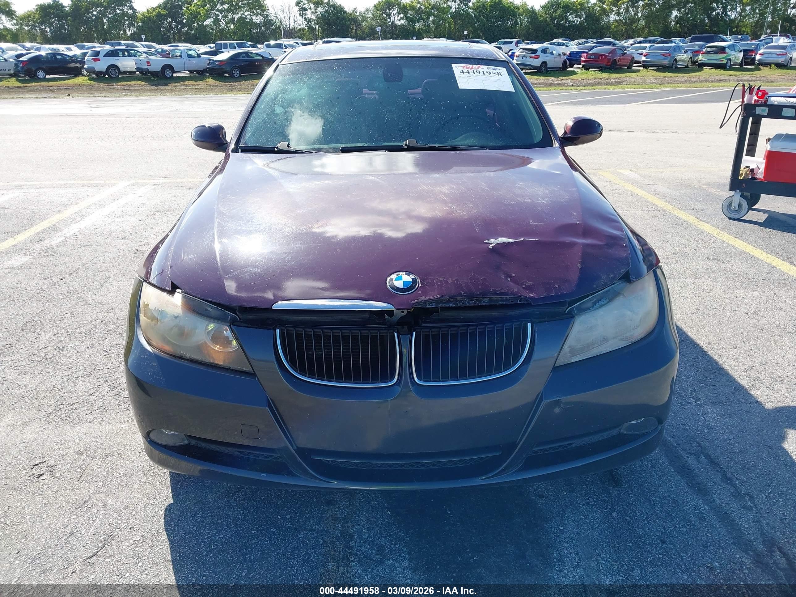 BMW 328I image 6