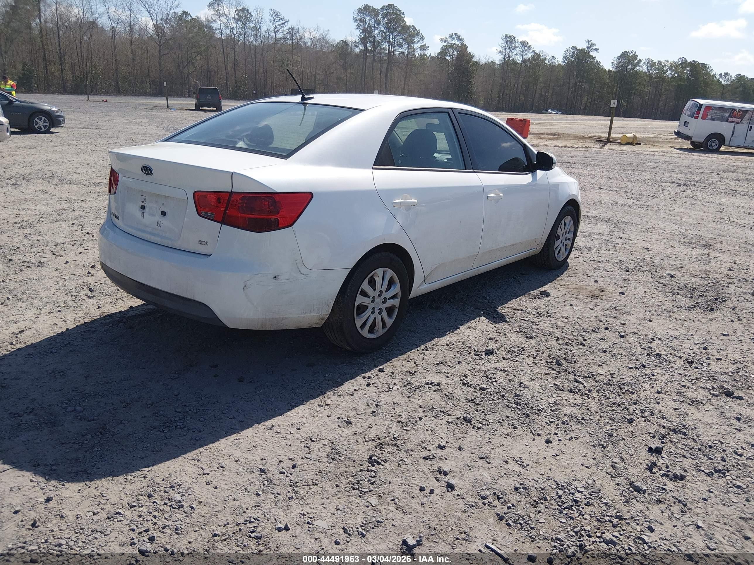 KIA FORTE image 4