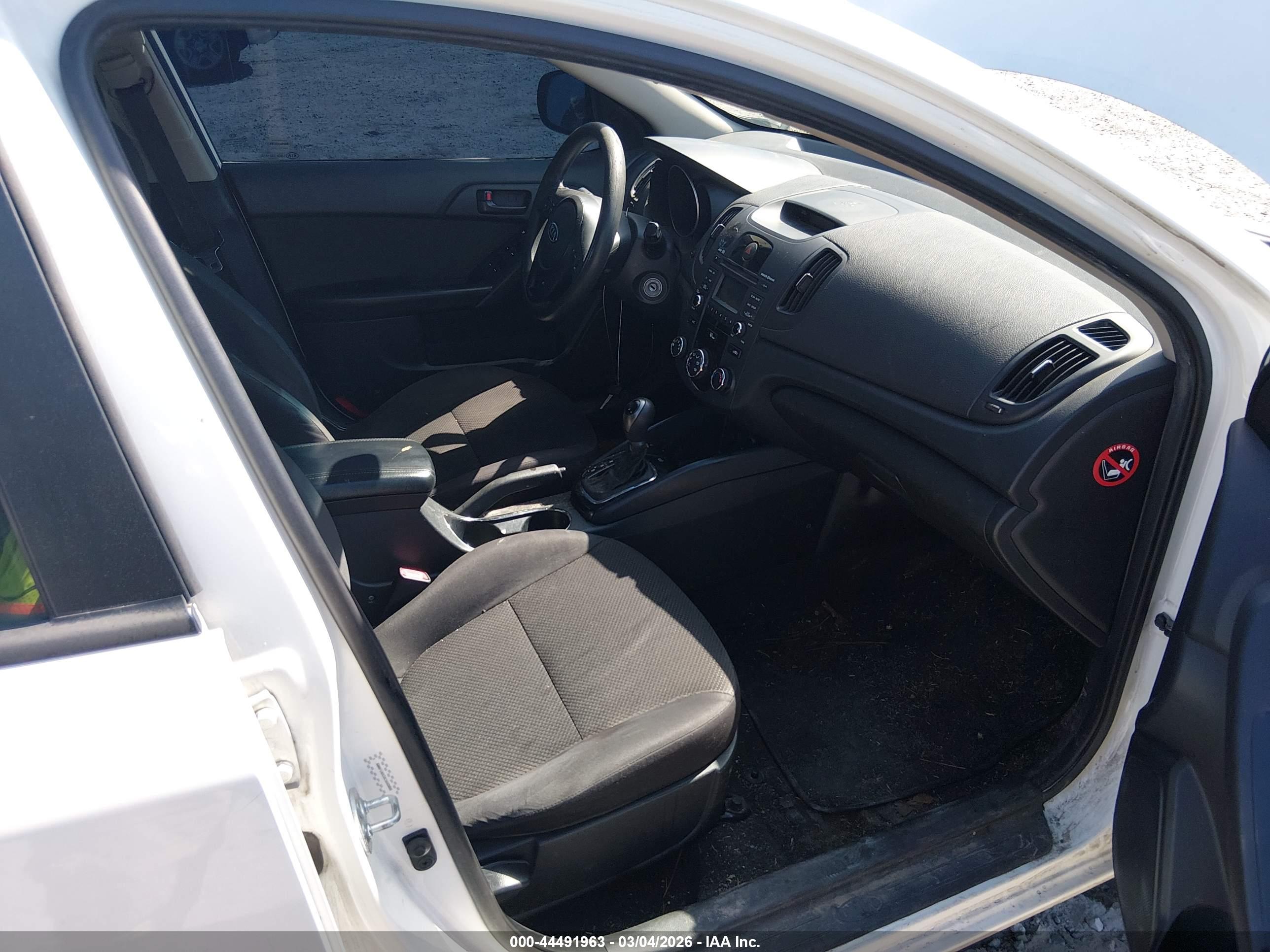 KIA FORTE image 5