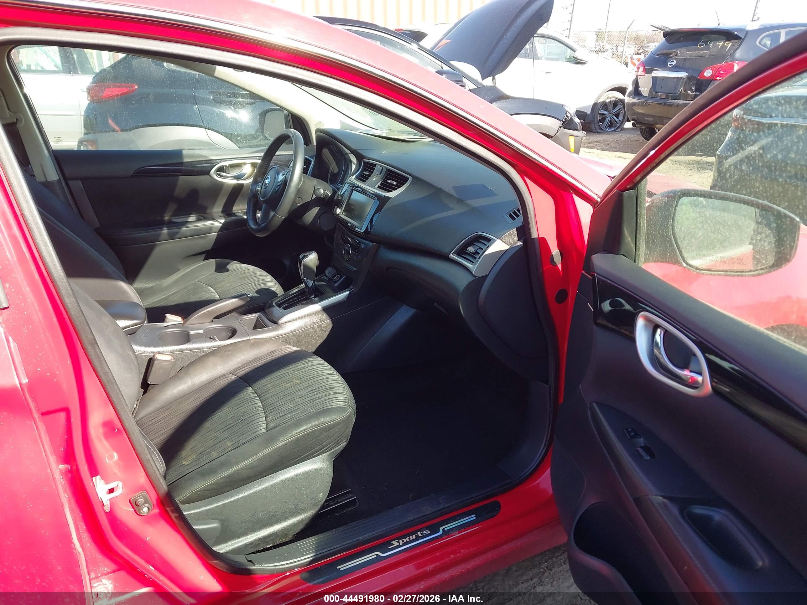 NISSAN SENTRA image 5