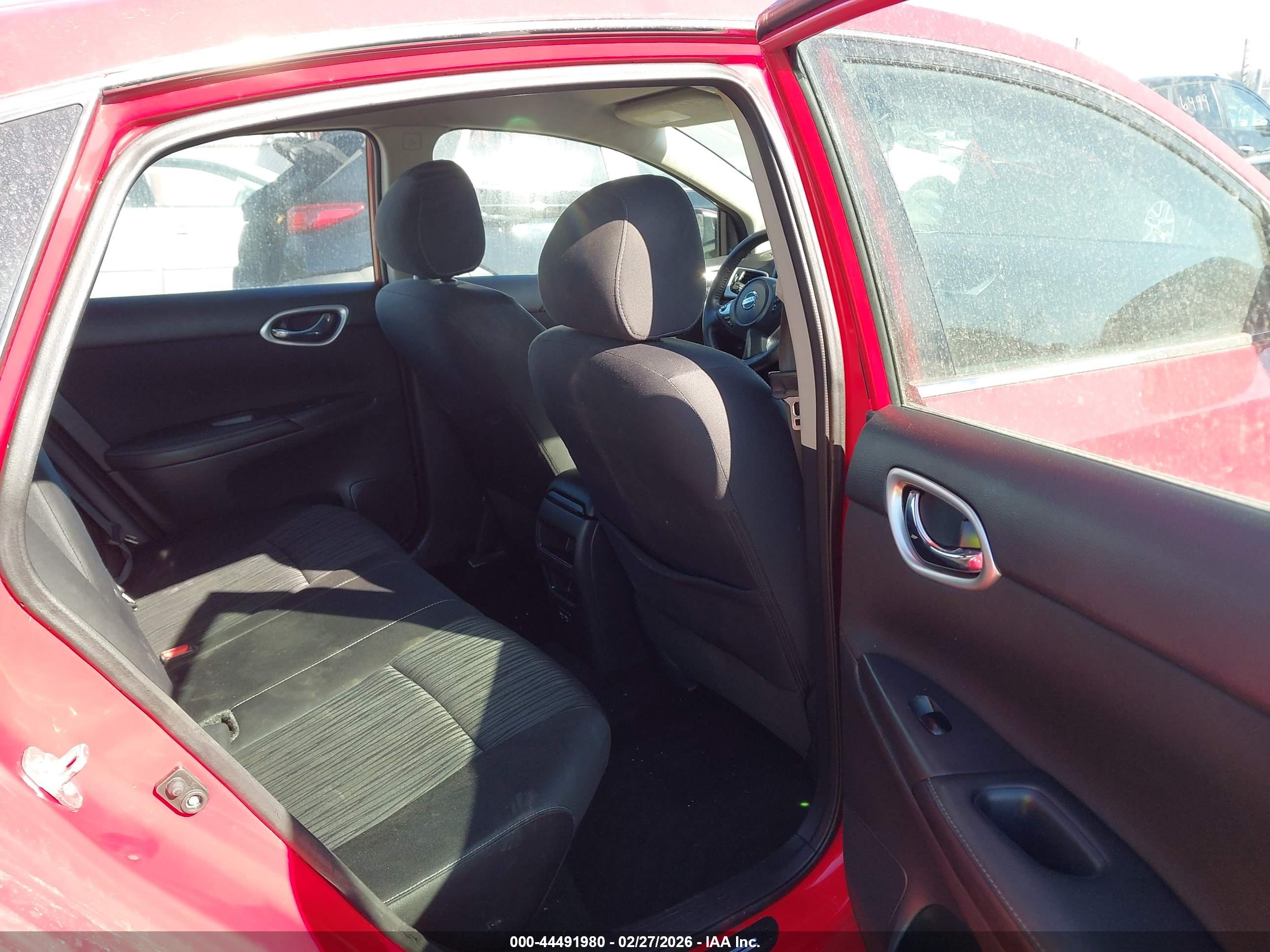 NISSAN SENTRA image 8