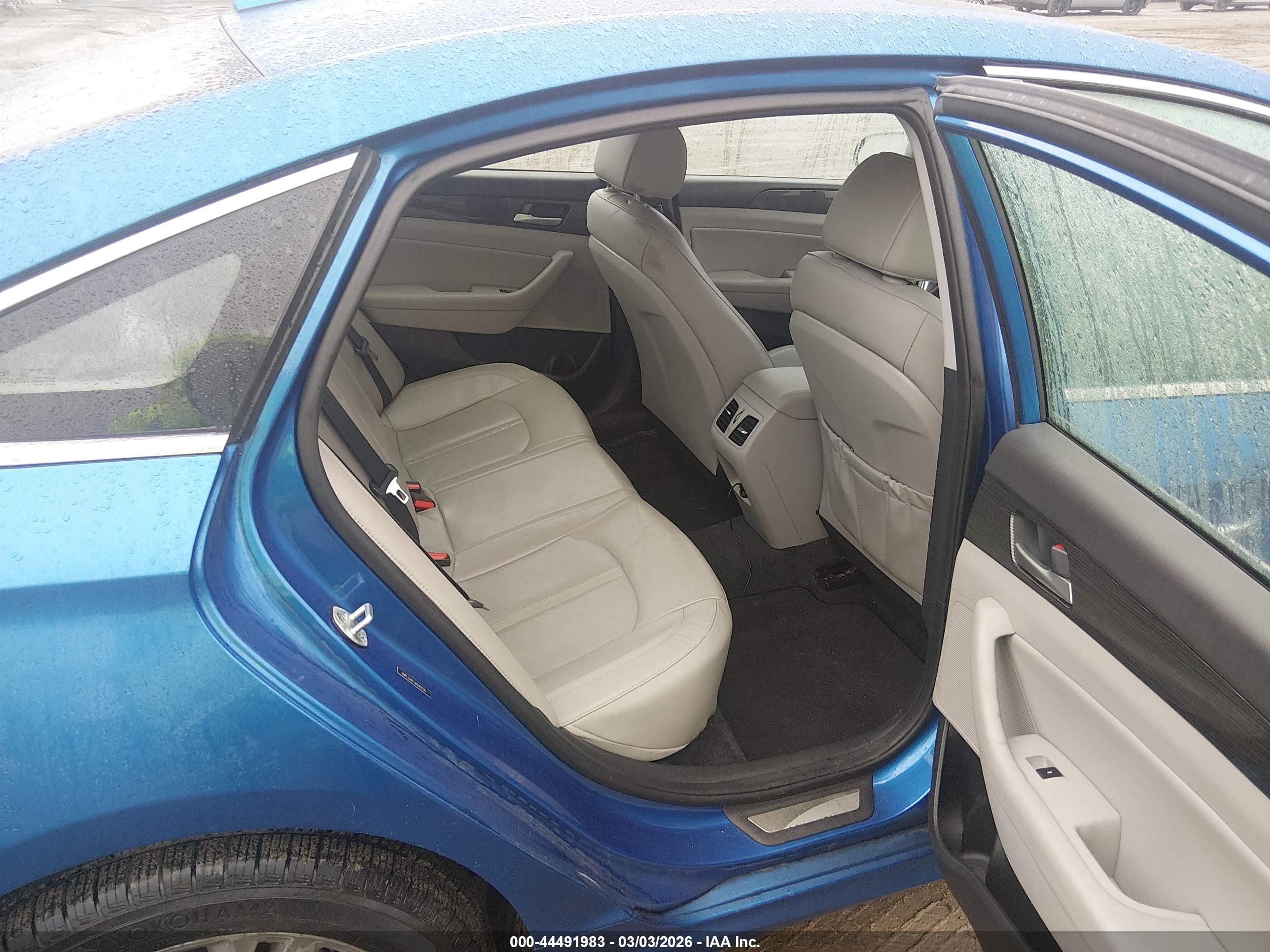 HYUNDAI SONATA image 8