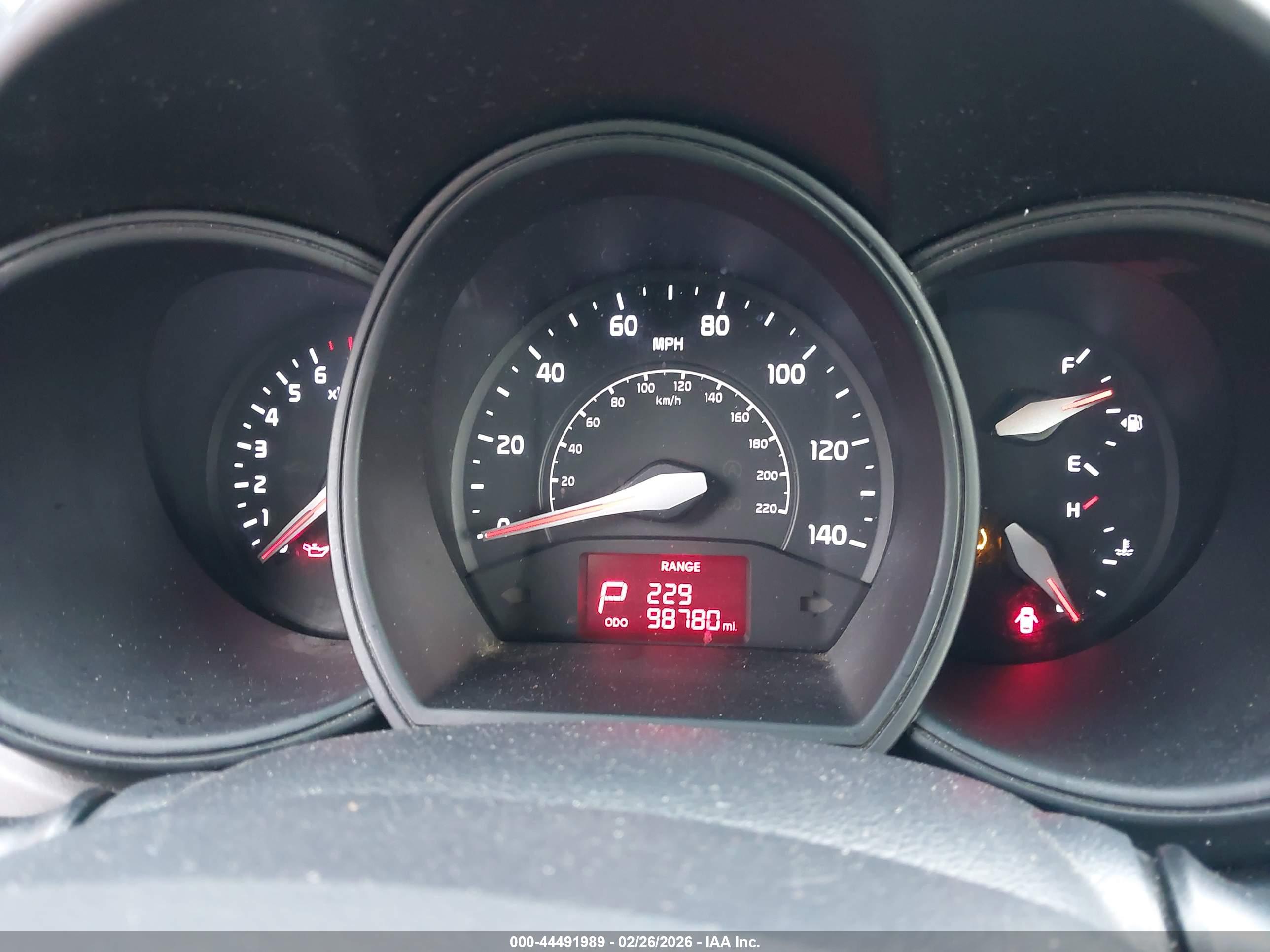 KIA RIO image 7