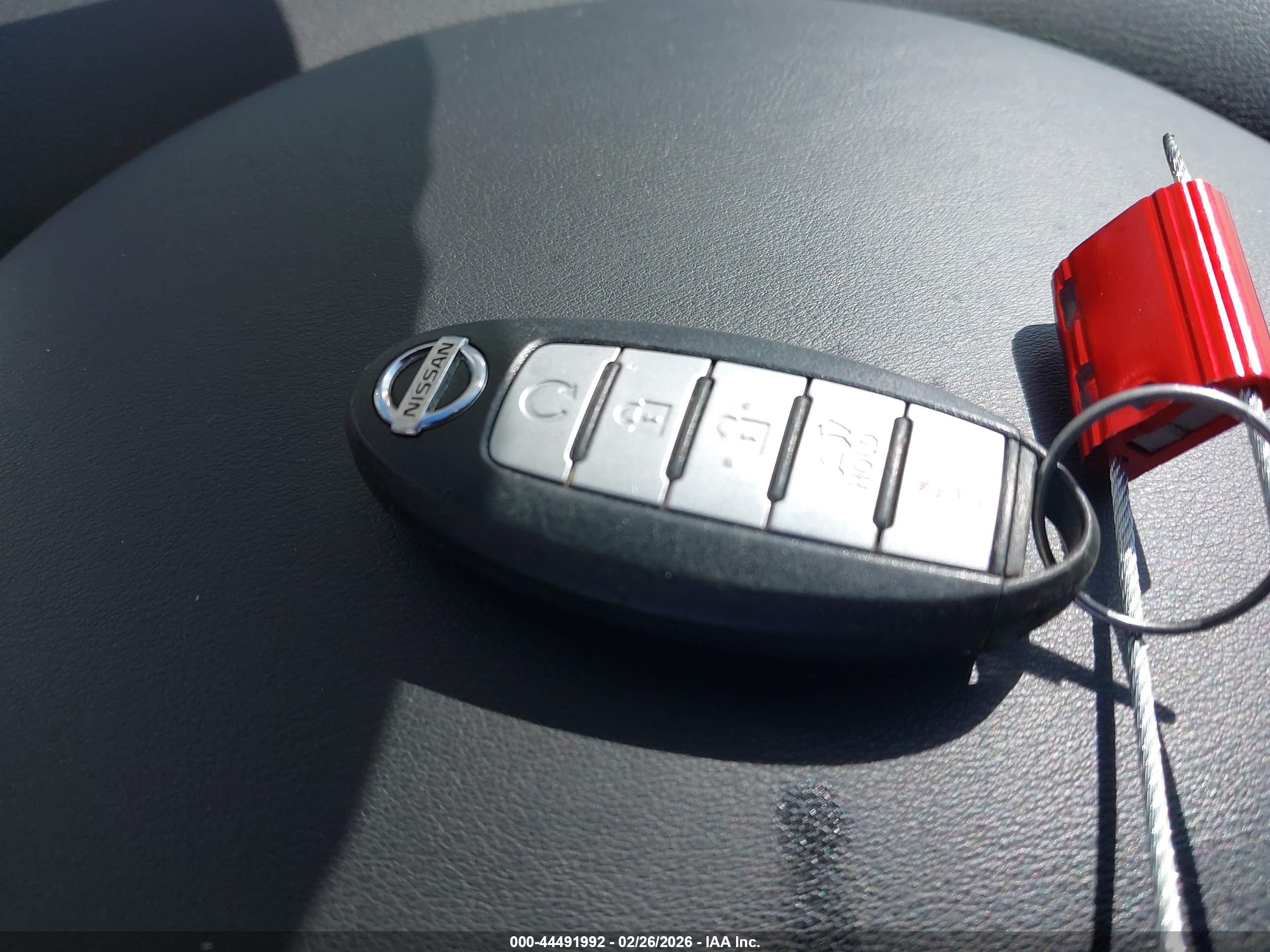 NISSAN MURANO image 11
