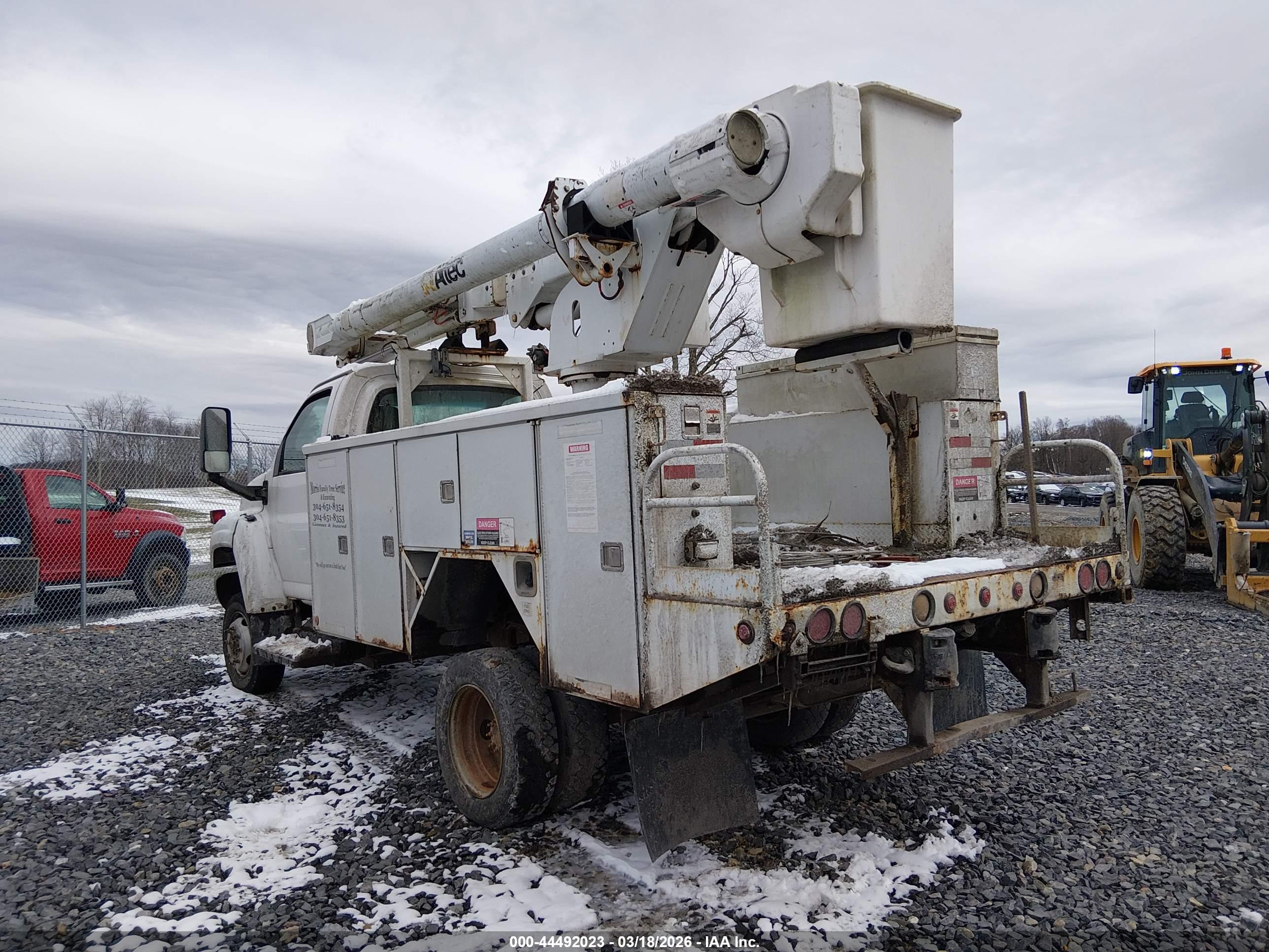 GMC C5500 image 3