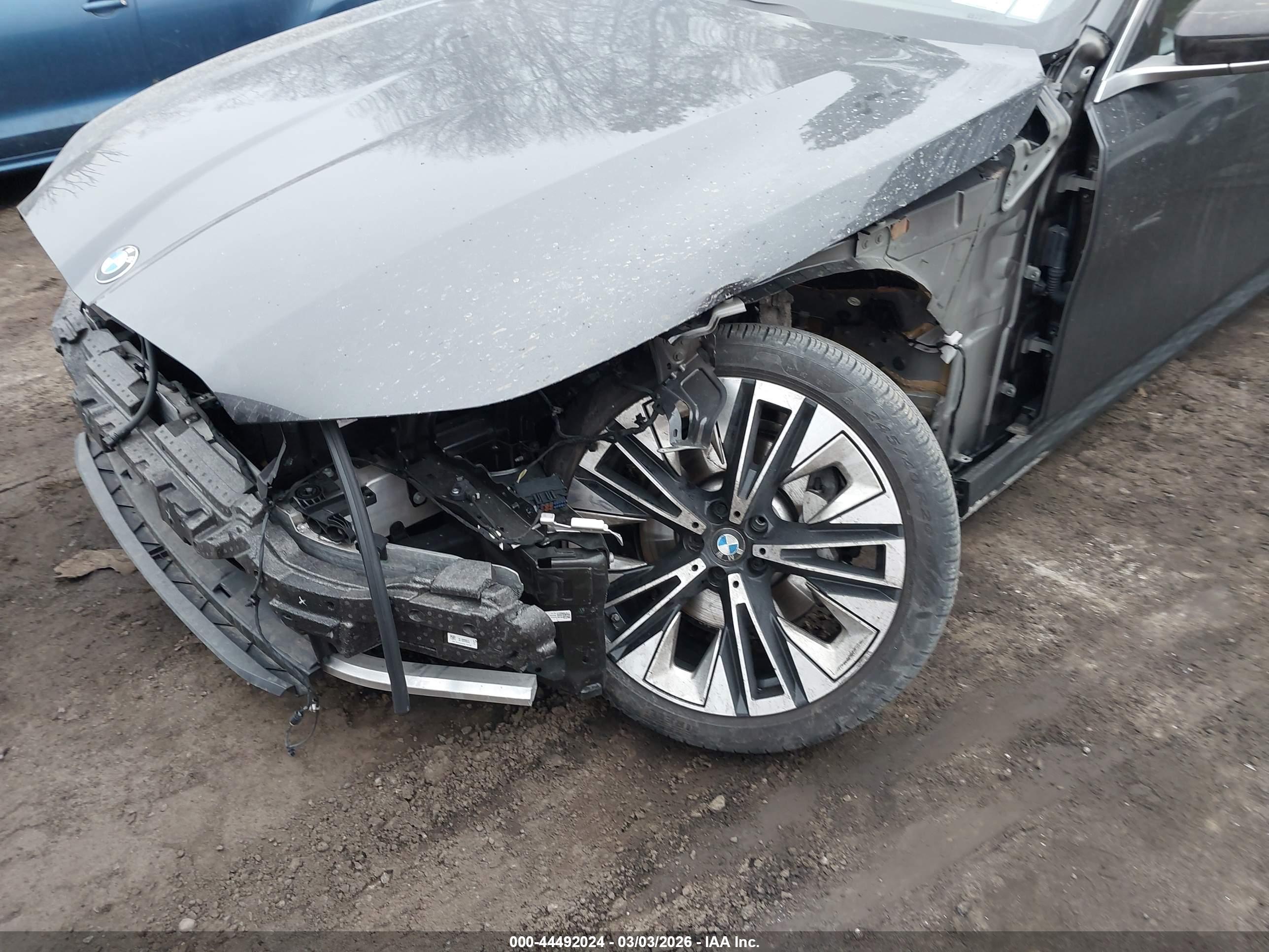 BMW 530I image 6