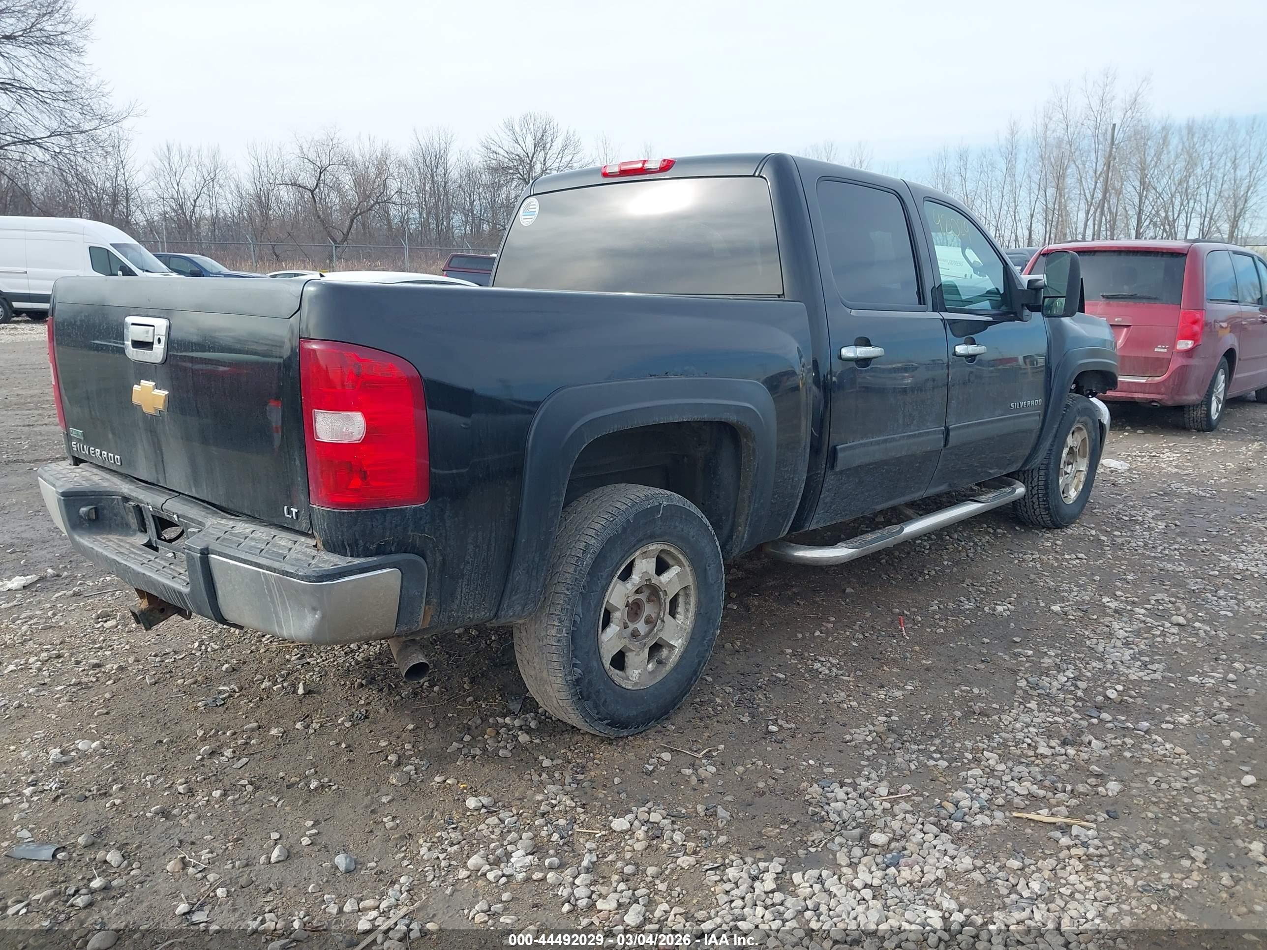 CHEVROLET SILVERADO image 4