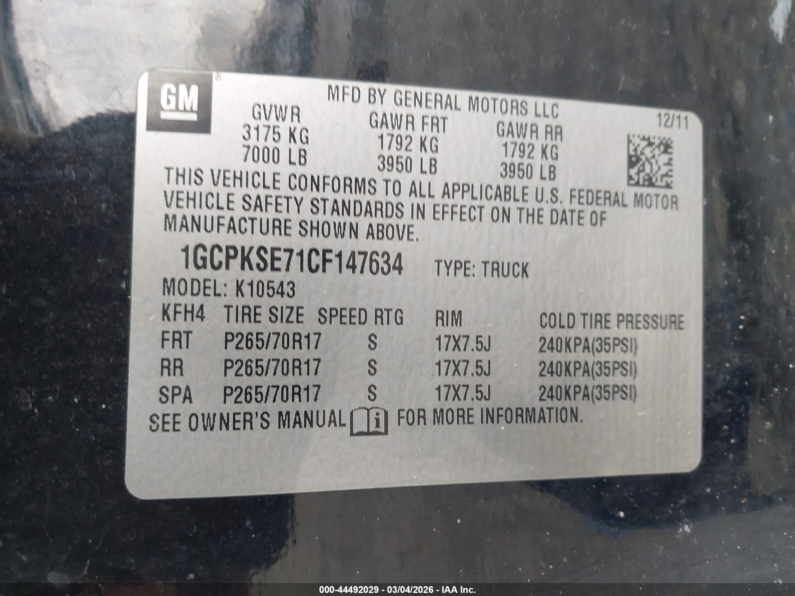 CHEVROLET SILVERADO image 9